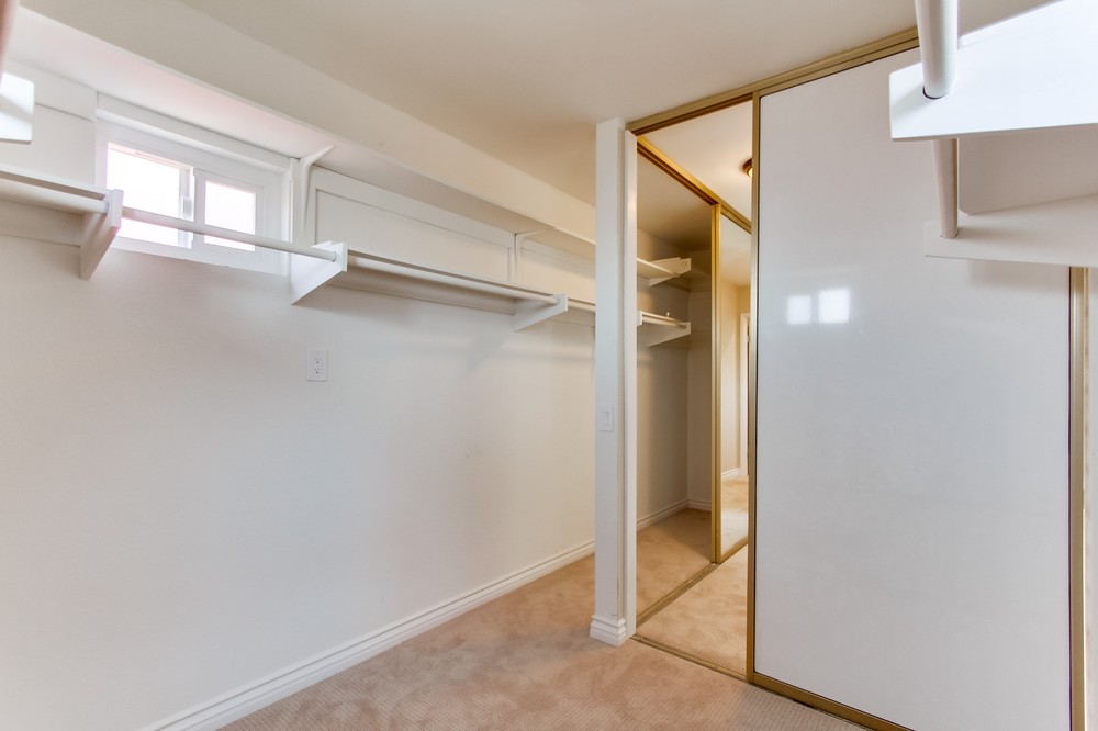 Virtual tour photo 17 of 40 for 12712 Mengibar Avenue