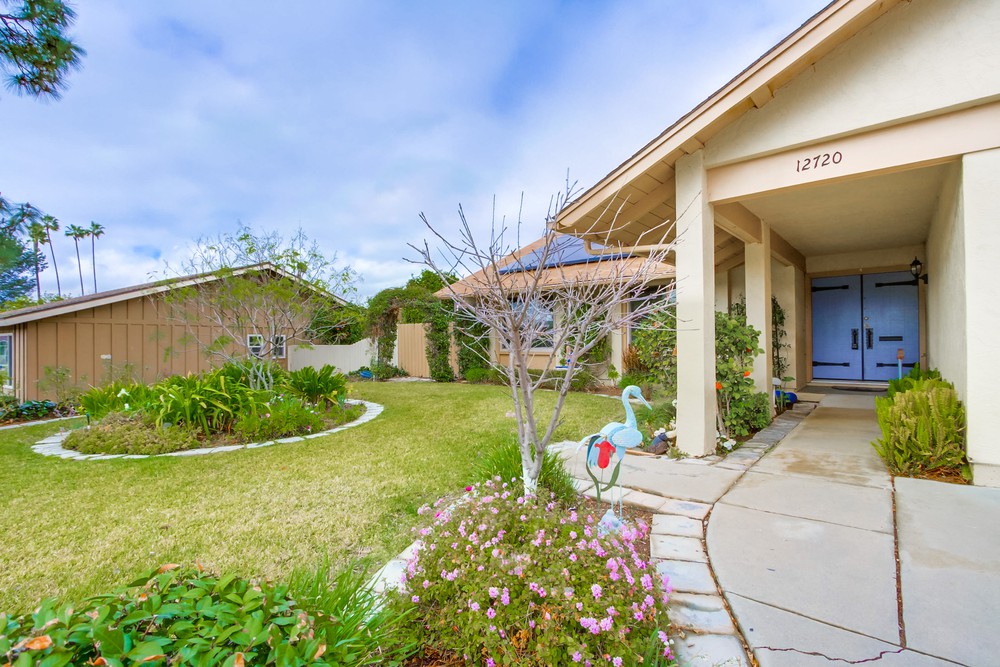 Virtual tour photo 8 of 68 for 12720 Alondra Ct