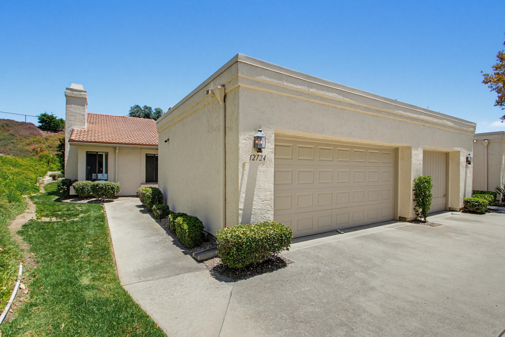 Virtual tour photo 3 of 43 for 12724 Via Nasca