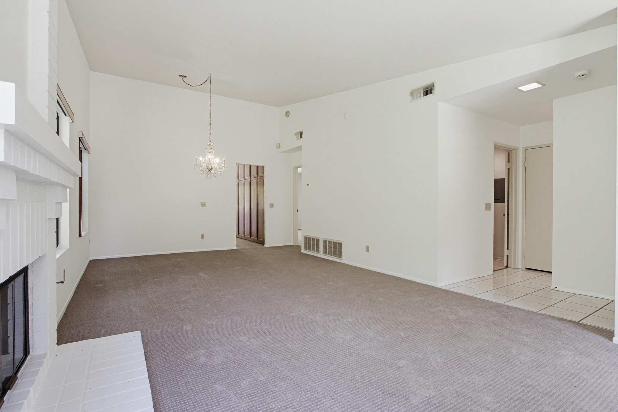 Virtual tour photo 9 of 43 for 12724 Via Nasca