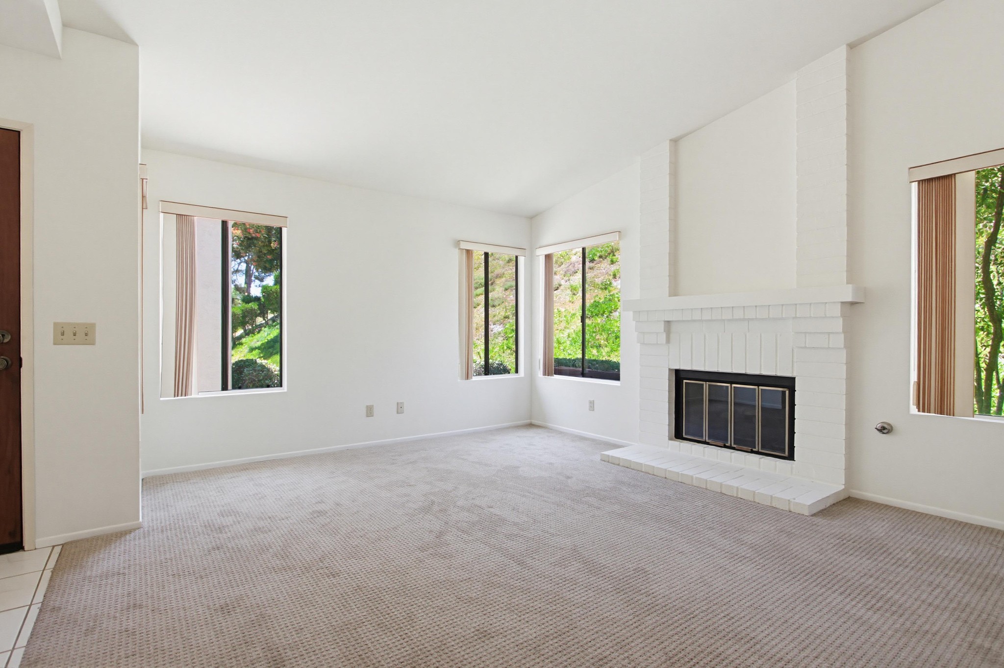 Virtual tour photo 11 of 43 for 12724 Via Nasca