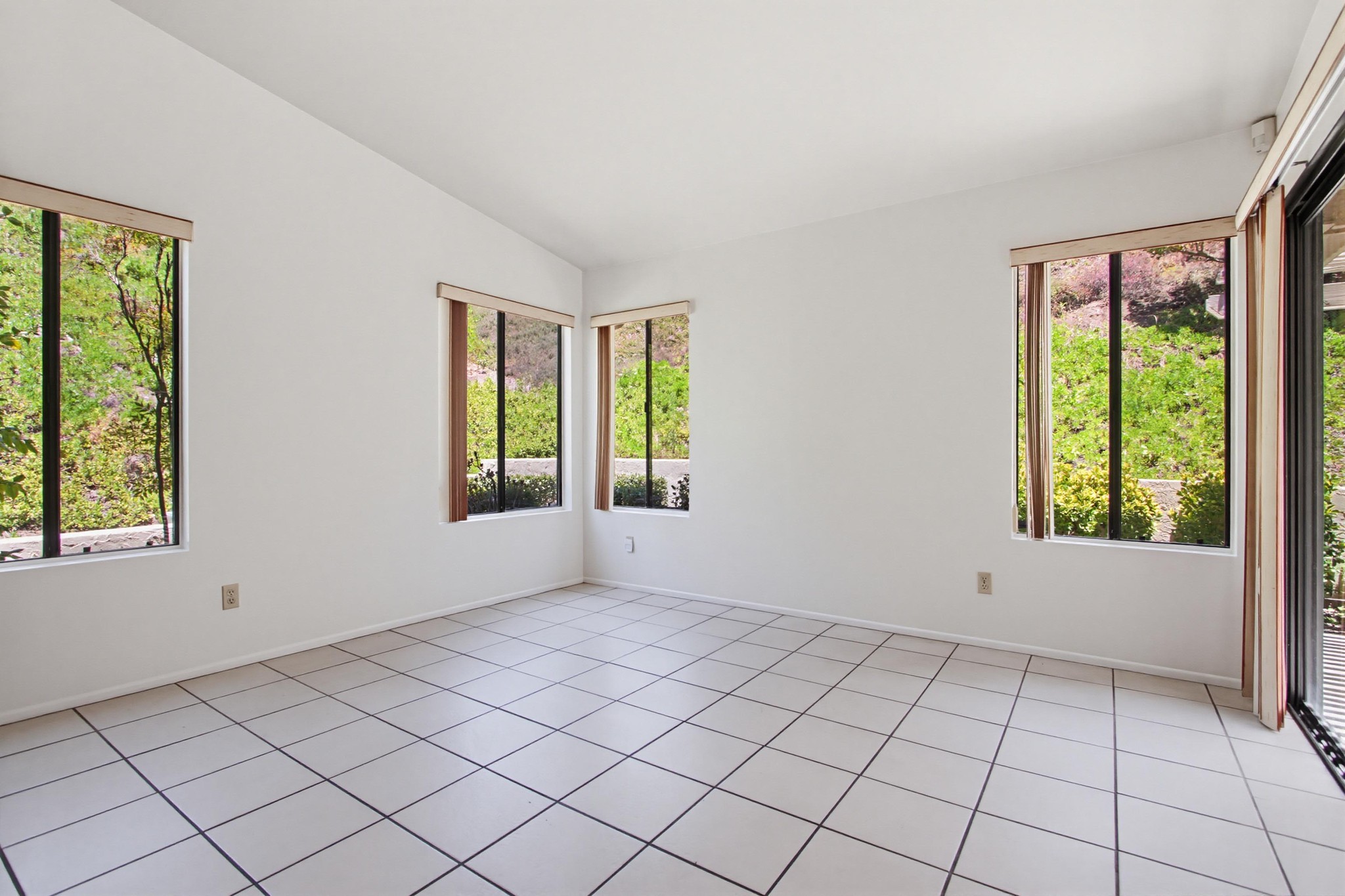 Virtual tour photo 23 of 43 for 12724 Via Nasca