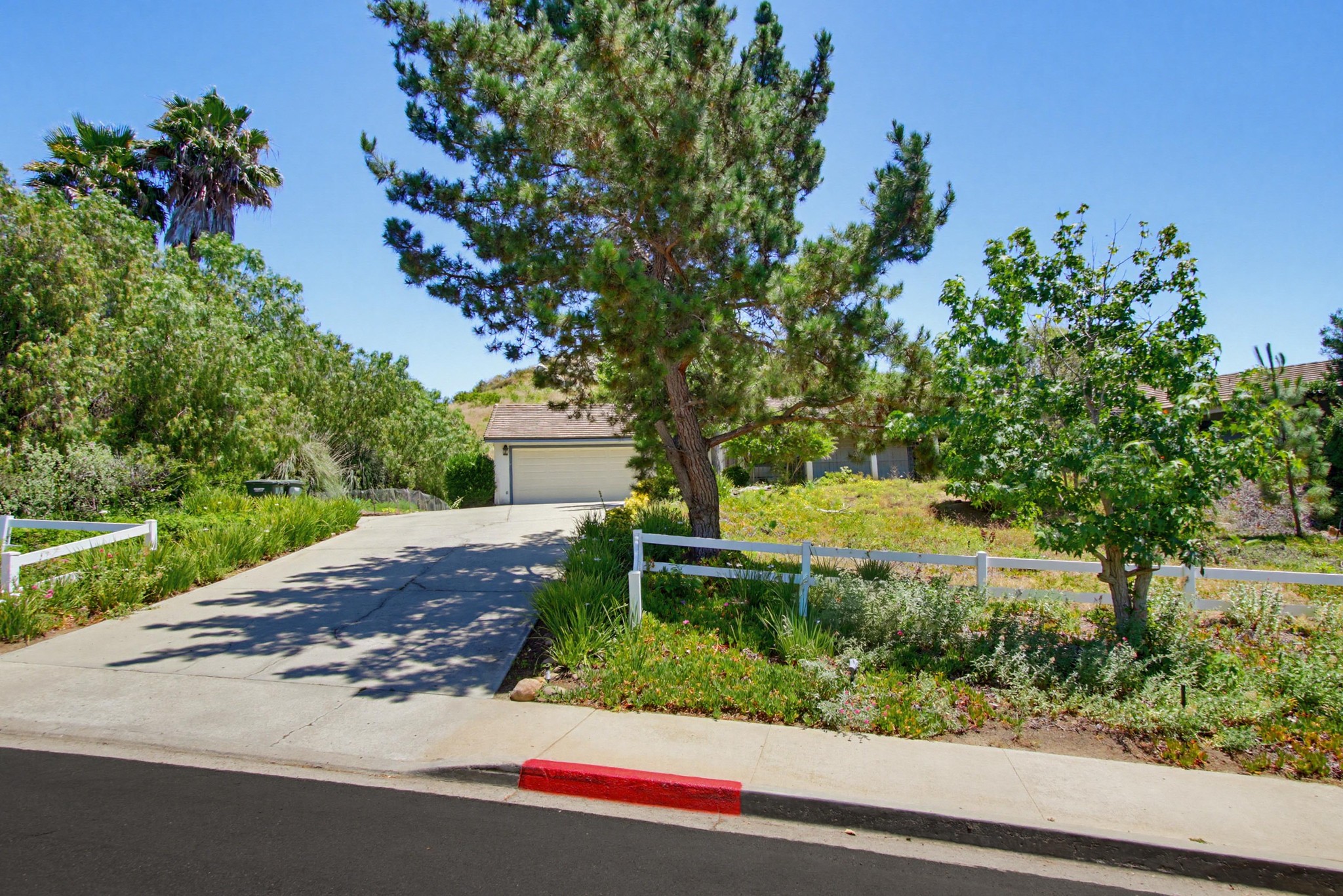 Virtual tour photo 3 of 88 for 12725 Monte Vista Rd