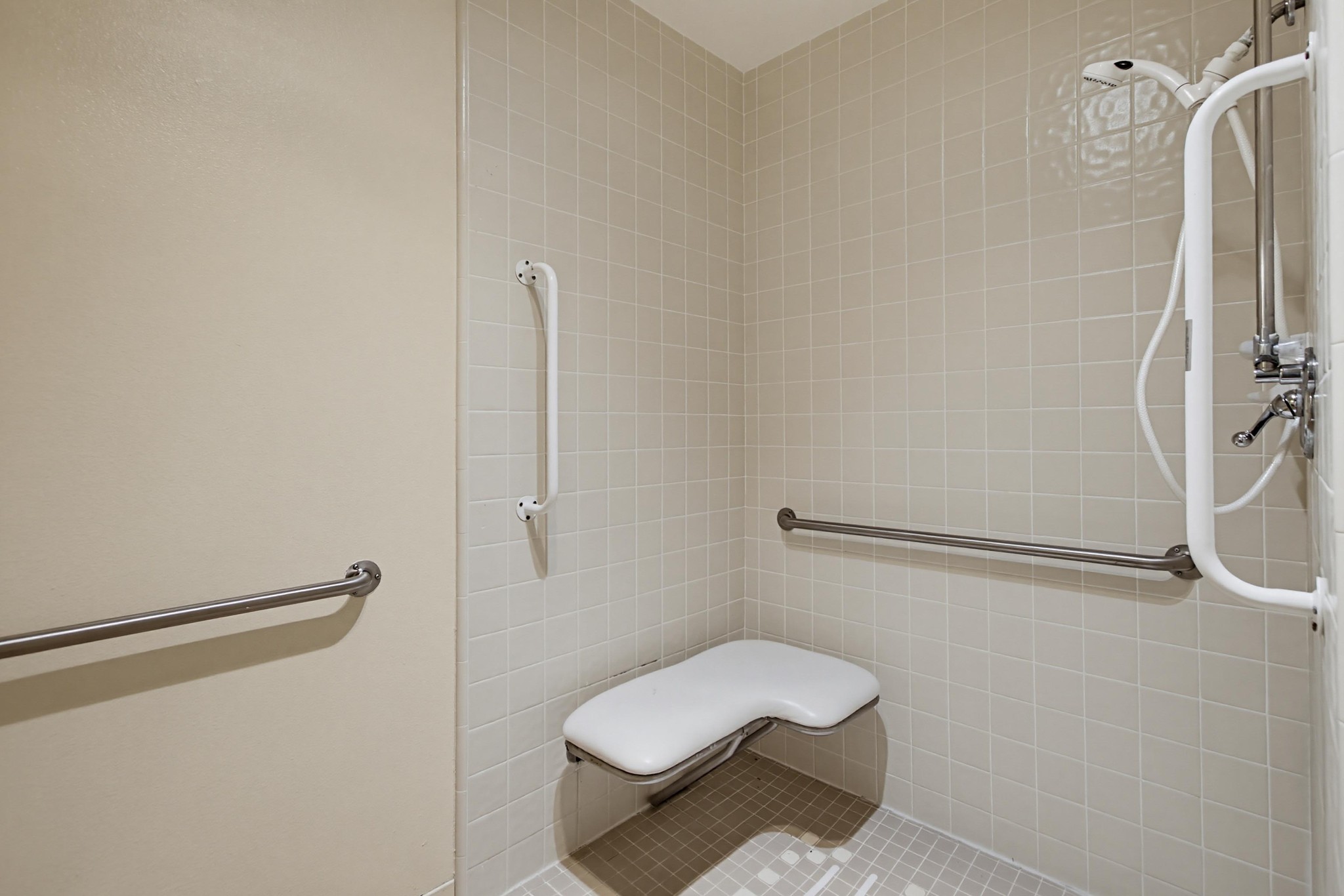 Virtual tour photo 32 of 88 for 12725 Monte Vista Rd