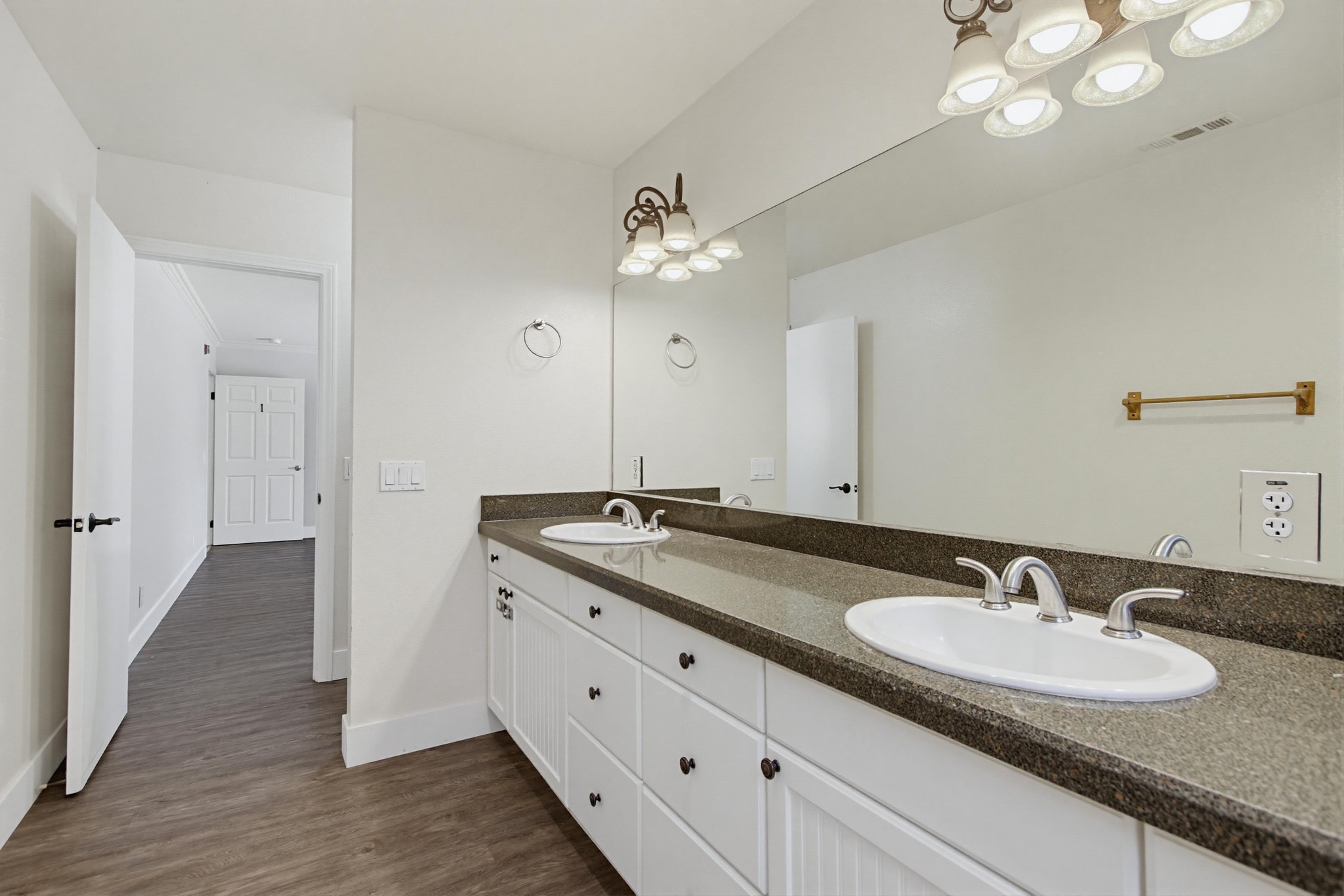 Virtual tour photo 47 of 88 for 12725 Monte Vista Rd