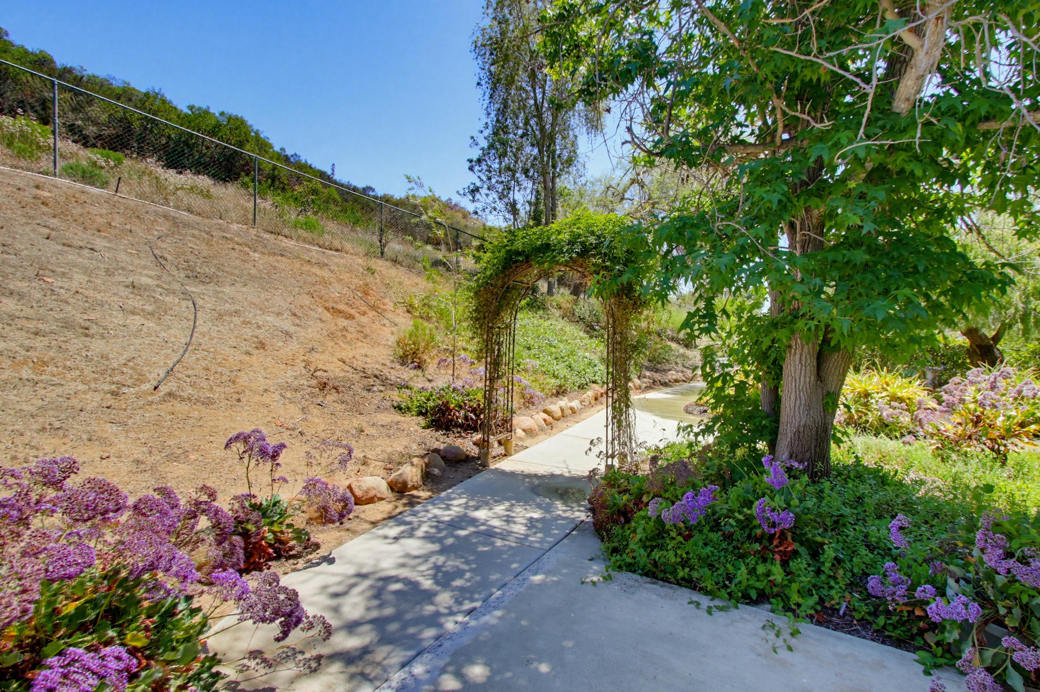 Virtual tour photo 78 of 88 for 12725 Monte Vista Rd