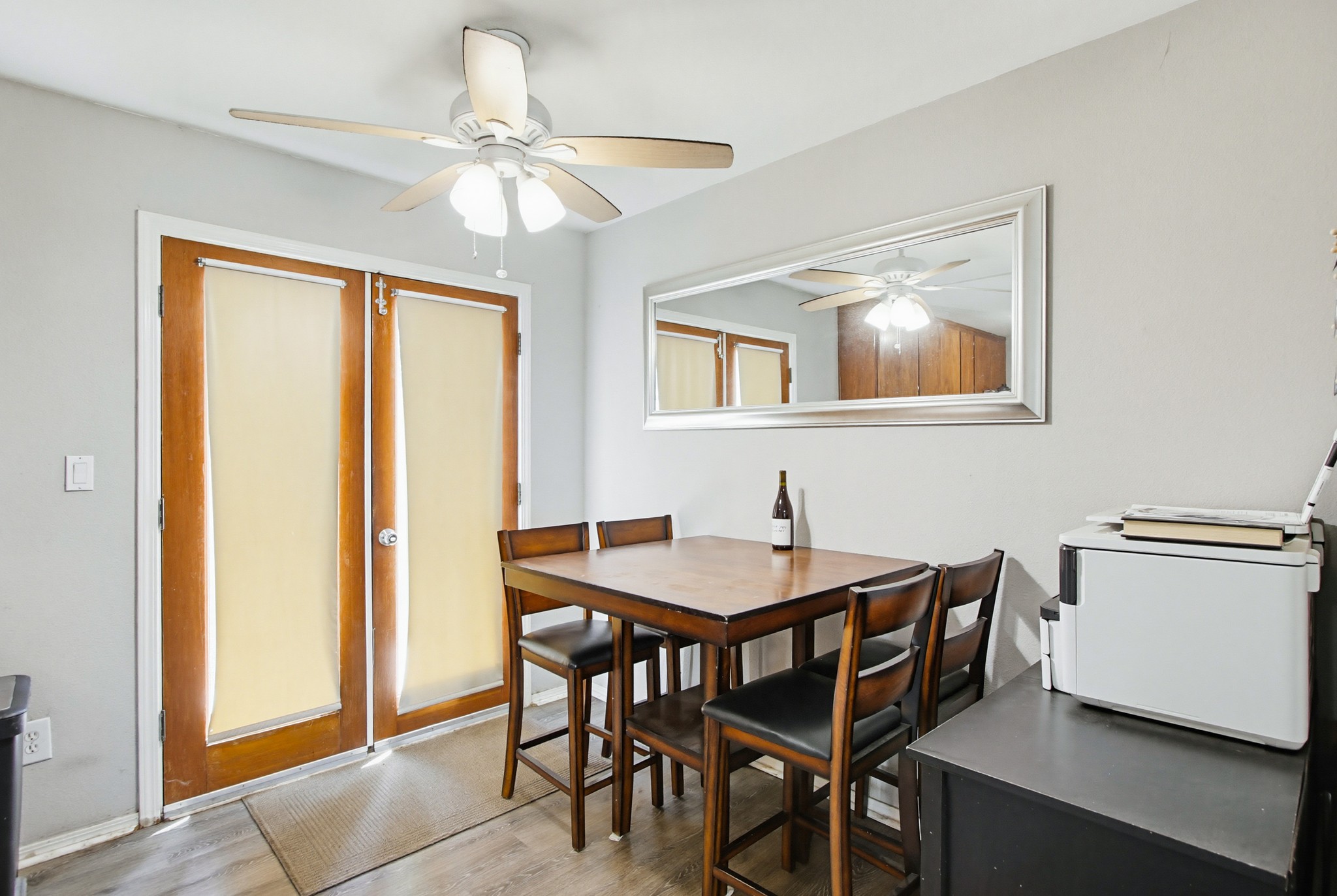 Virtual tour photo 14 of 76 for 12728 Lakeshore Dr