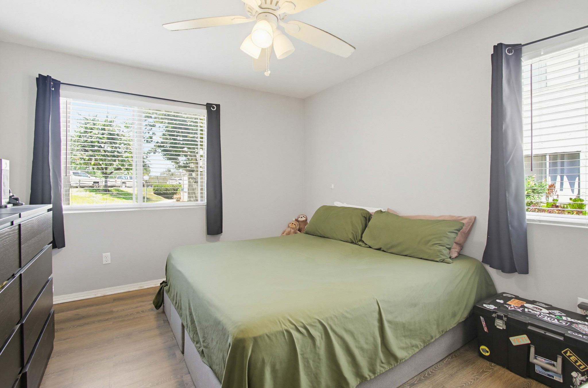 Virtual tour photo 20 of 76 for 12728 Lakeshore Dr