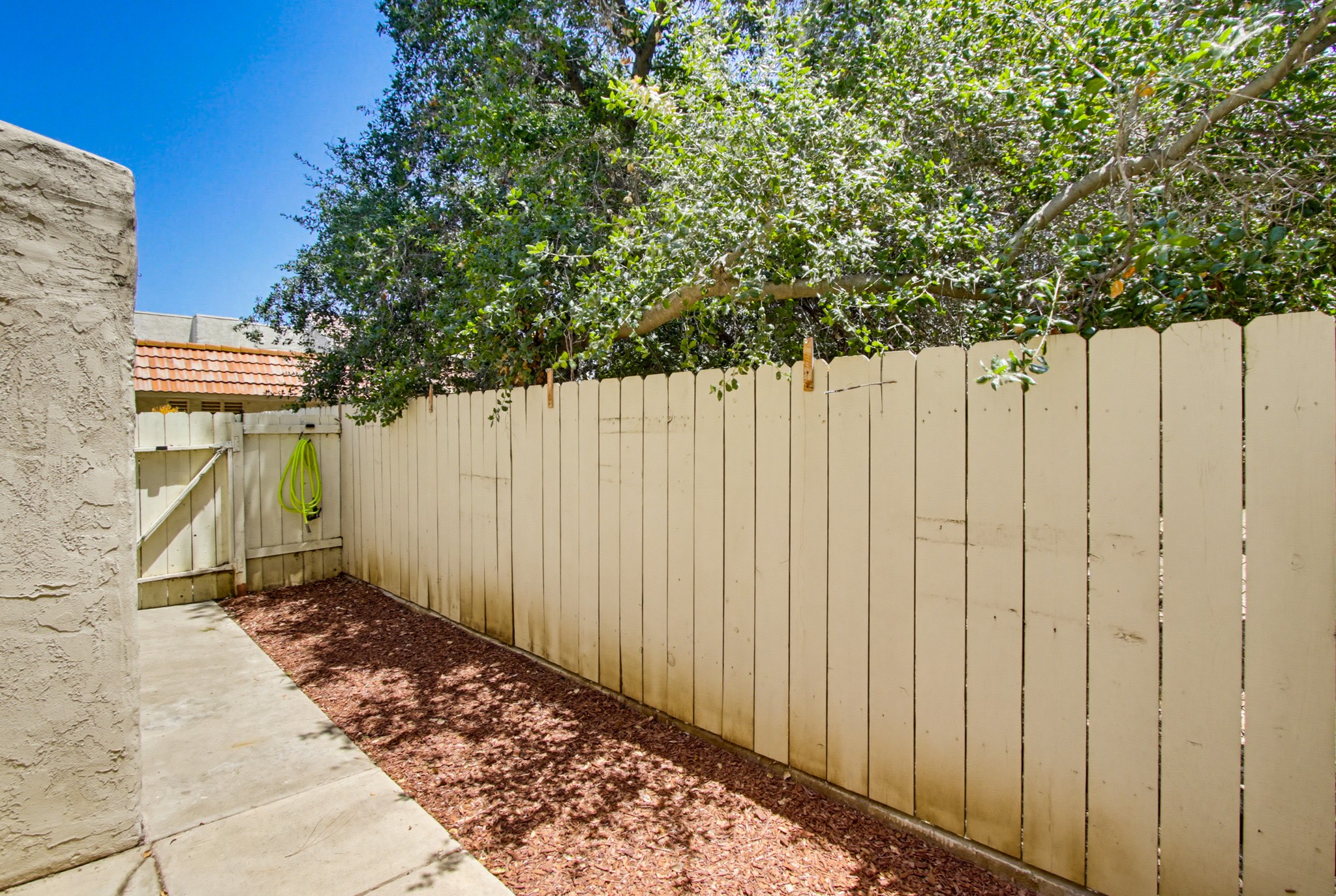 Virtual tour photo 30 of 76 for 12728 Lakeshore Dr