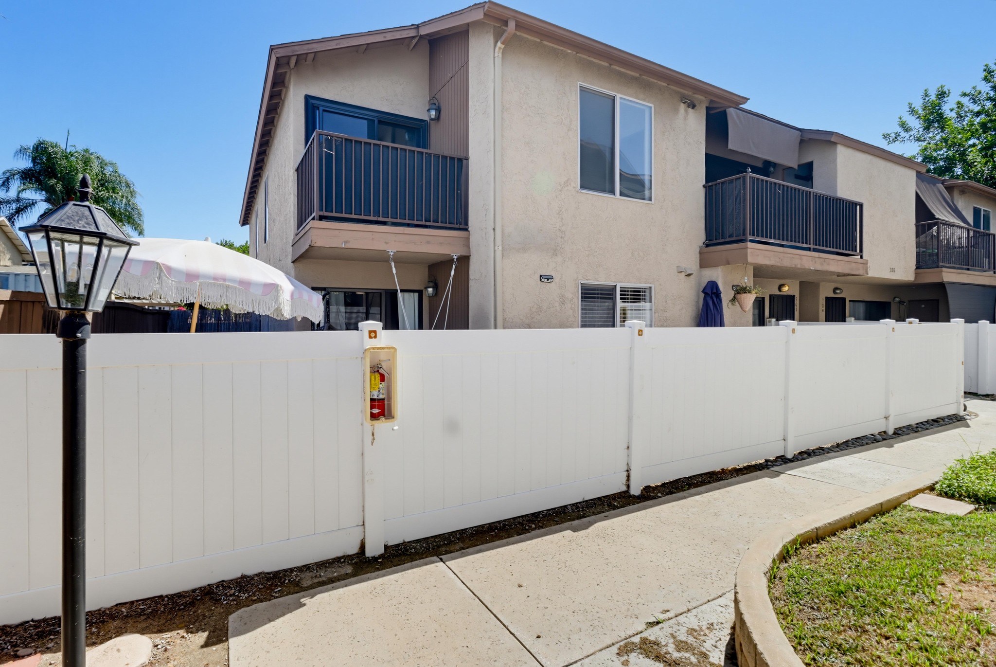 Virtual tour photo 5 of 37 for 12730 Laurel St Unit 301