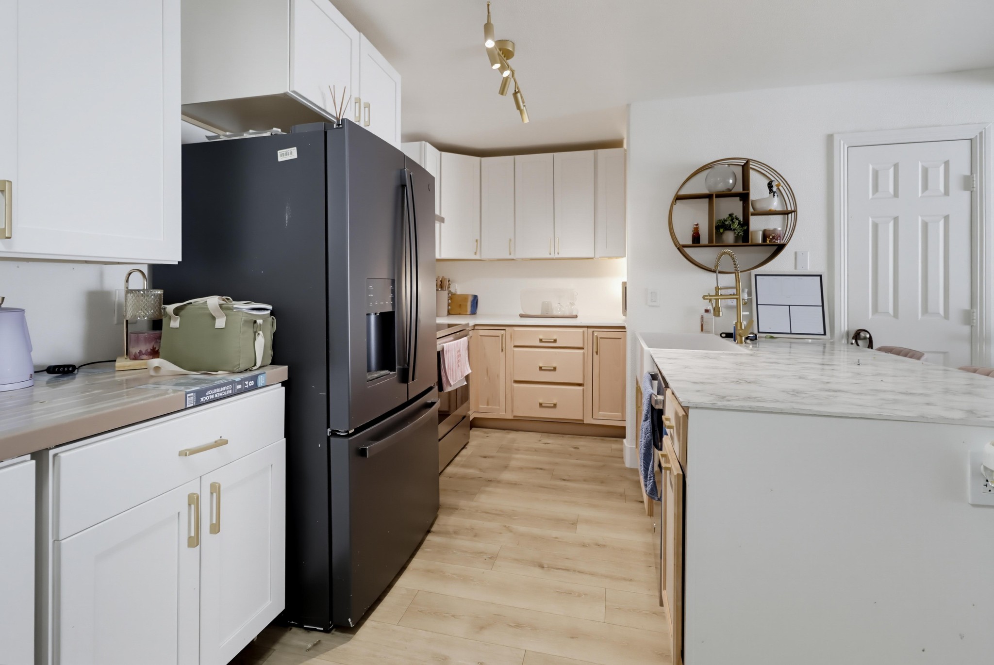 Virtual tour photo 12 of 37 for 12730 Laurel St Unit 301