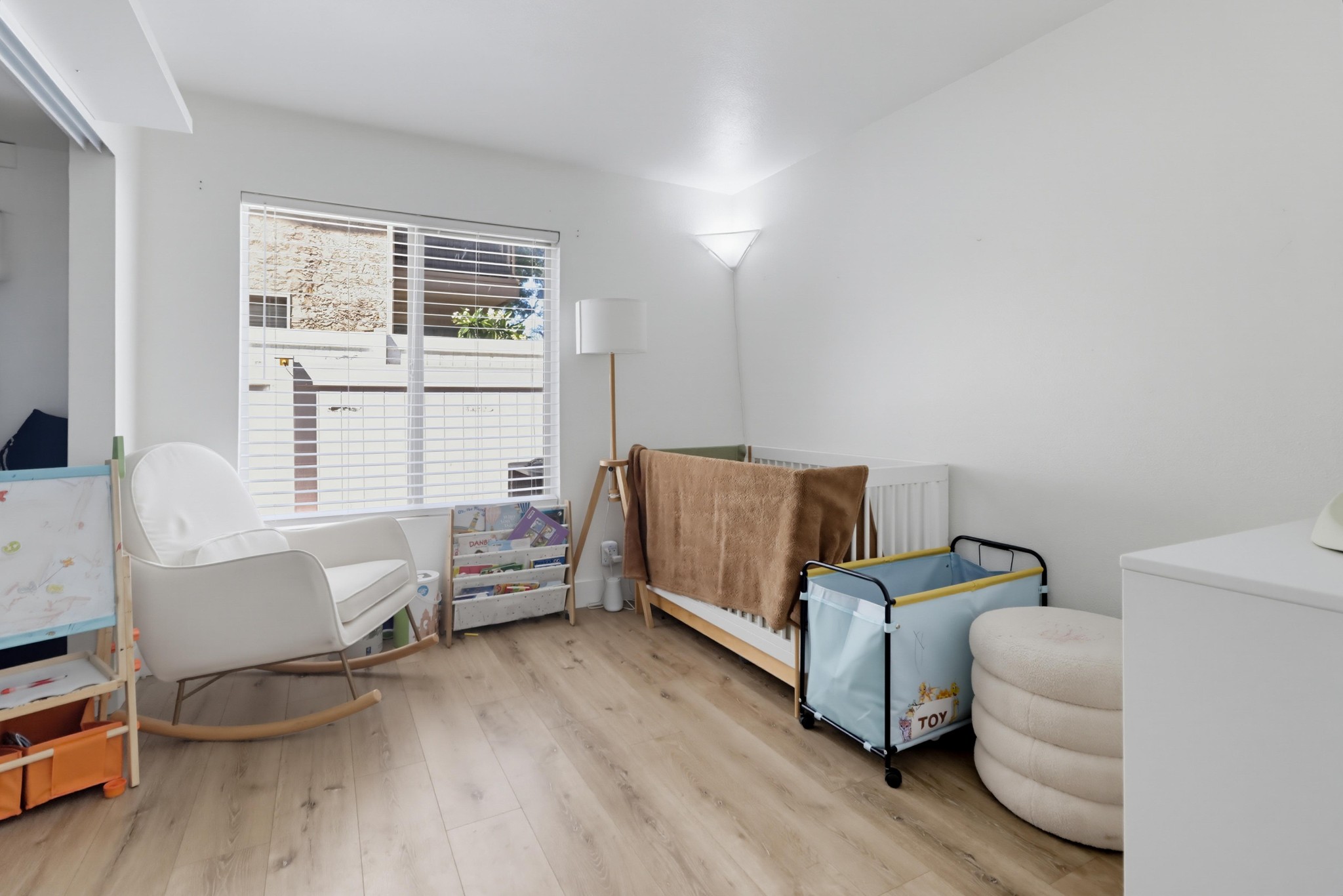 Virtual tour photo 16 of 37 for 12730 Laurel St Unit 301