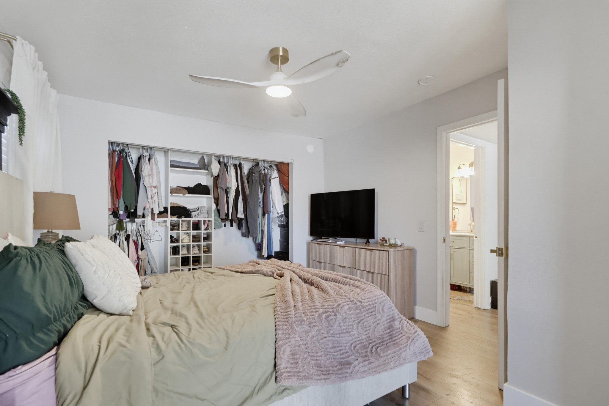 Virtual tour photo 21 of 37 for 12730 Laurel St Unit 301