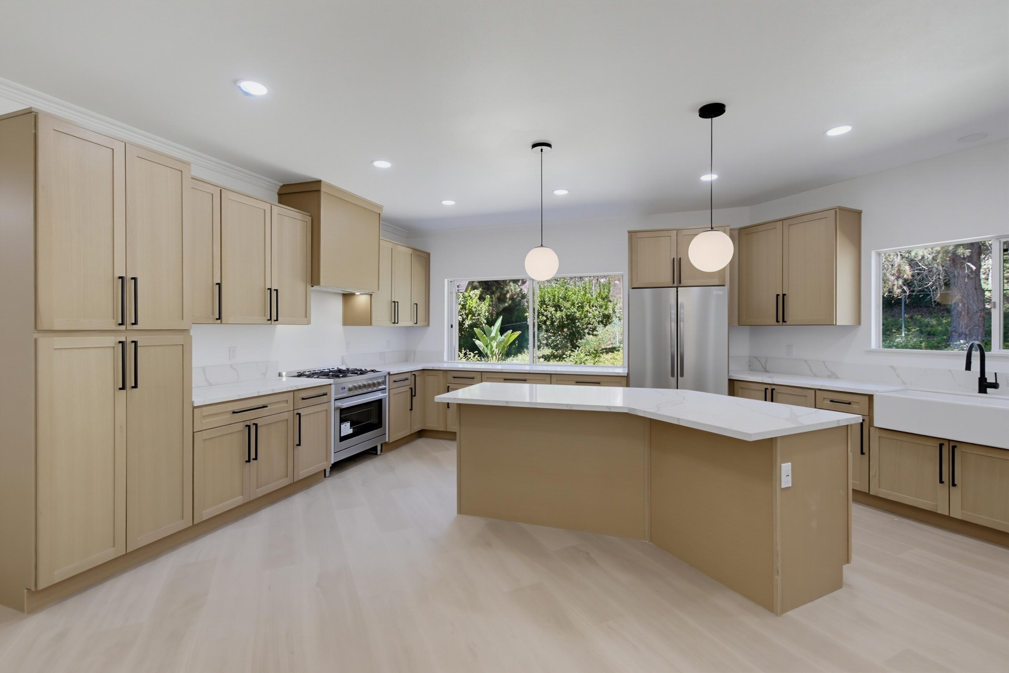Virtual tour photo 22 of 79 for 12738 Monte Vista Rd