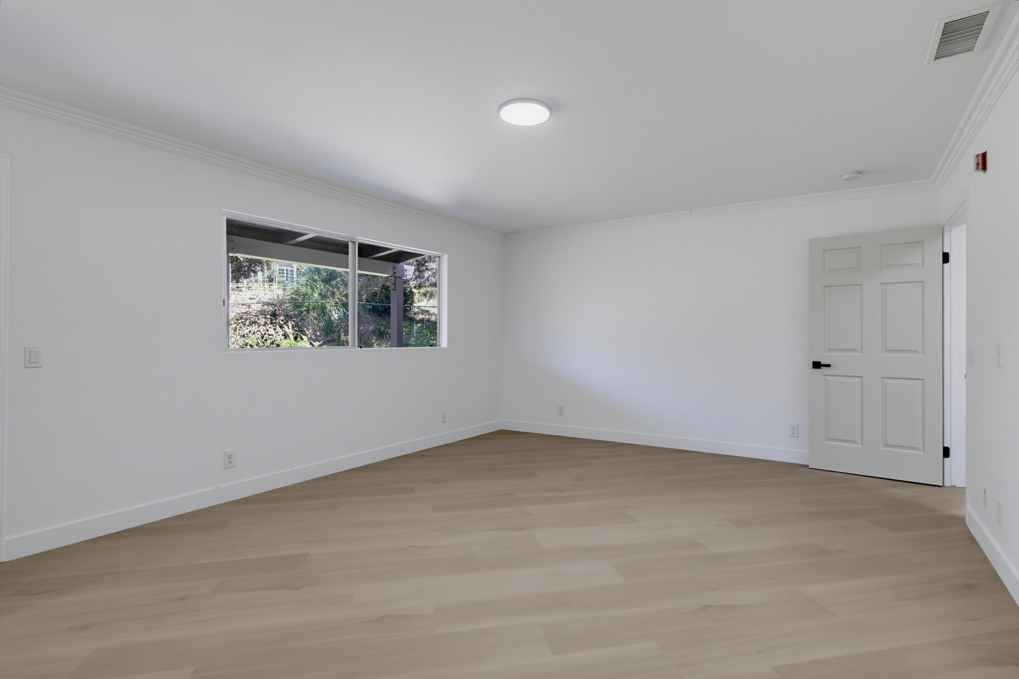 Virtual tour photo 31 of 79 for 12738 Monte Vista Rd