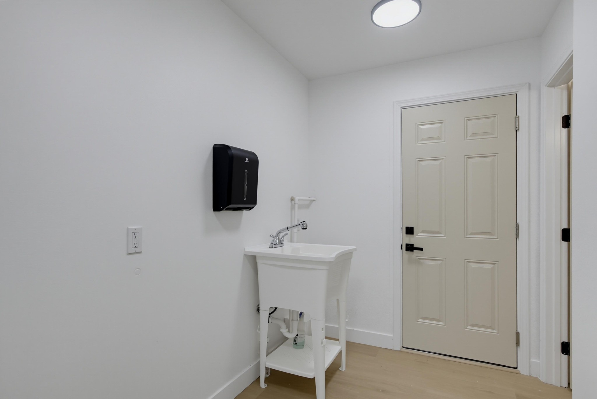 Virtual tour photo 61 of 79 for 12738 Monte Vista Rd