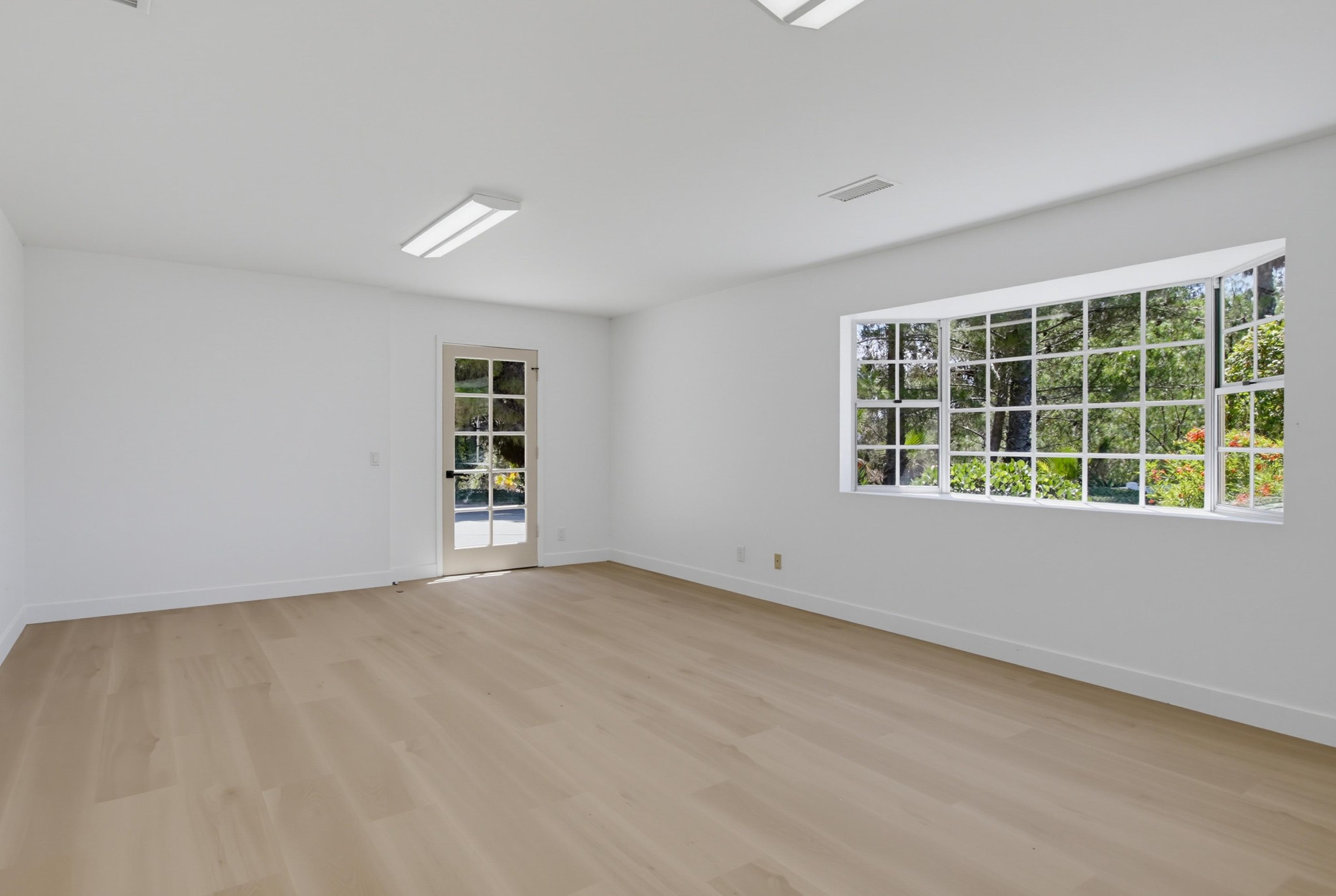 Virtual tour photo 63 of 79 for 12738 Monte Vista Rd