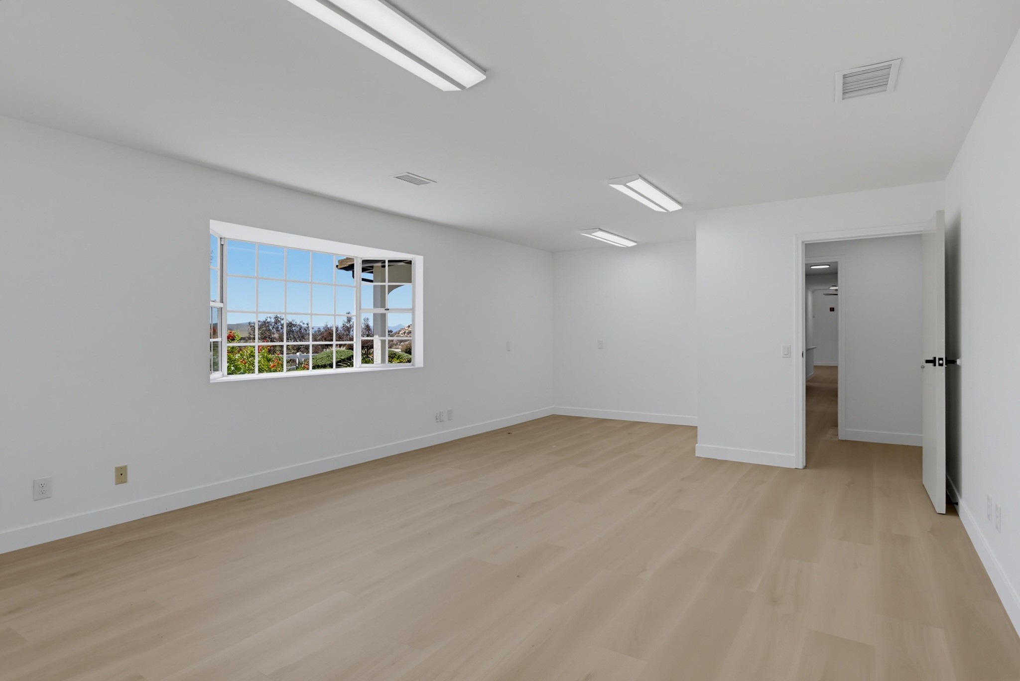 Virtual tour photo 64 of 79 for 12738 Monte Vista Rd