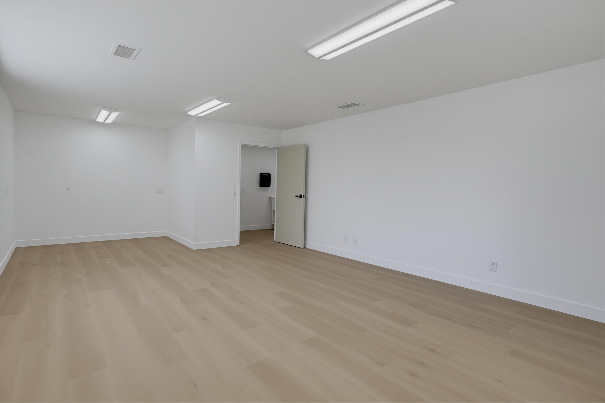Virtual tour photo 65 of 79 for 12738 Monte Vista Rd