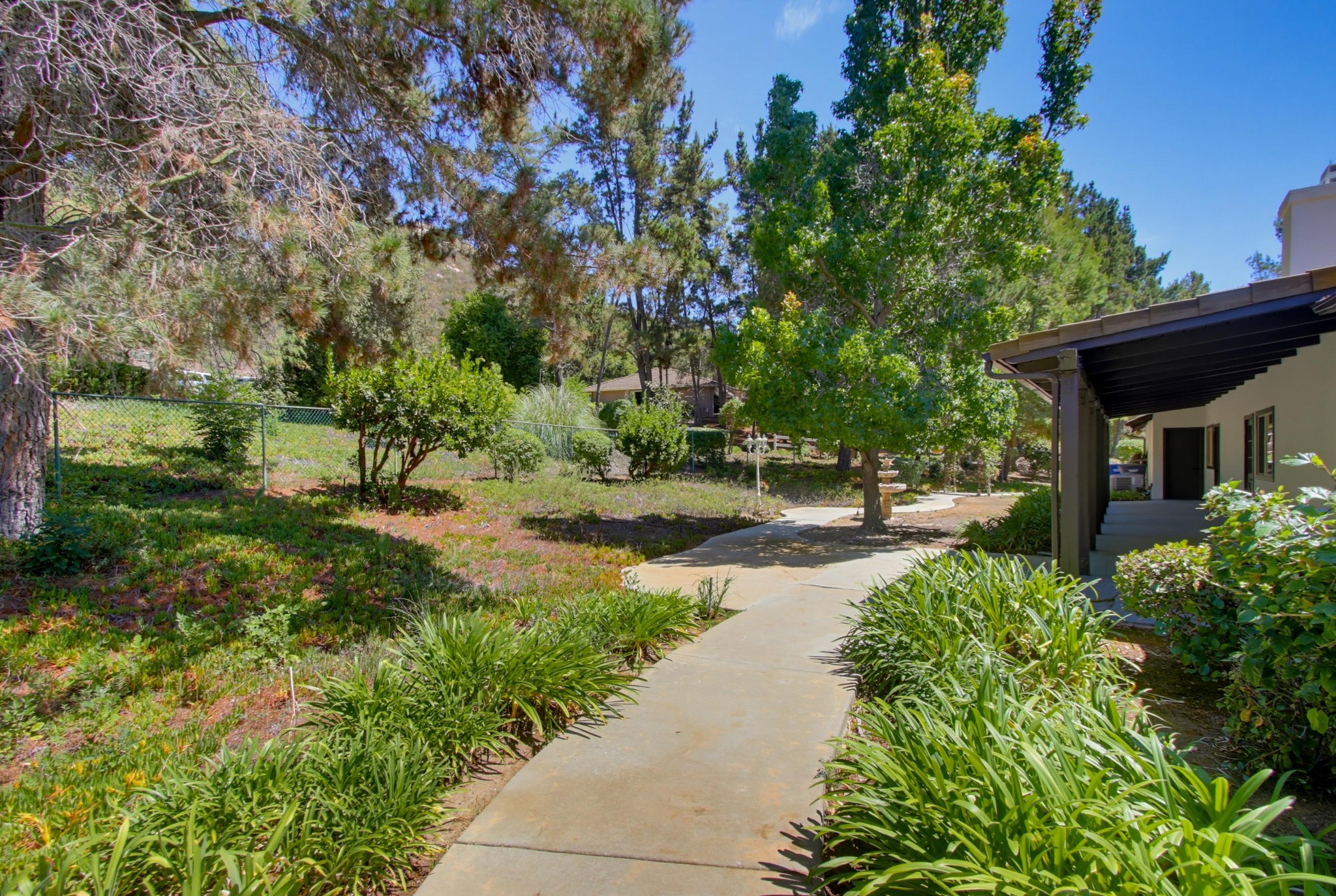 Virtual tour photo 72 of 79 for 12738 Monte Vista Rd