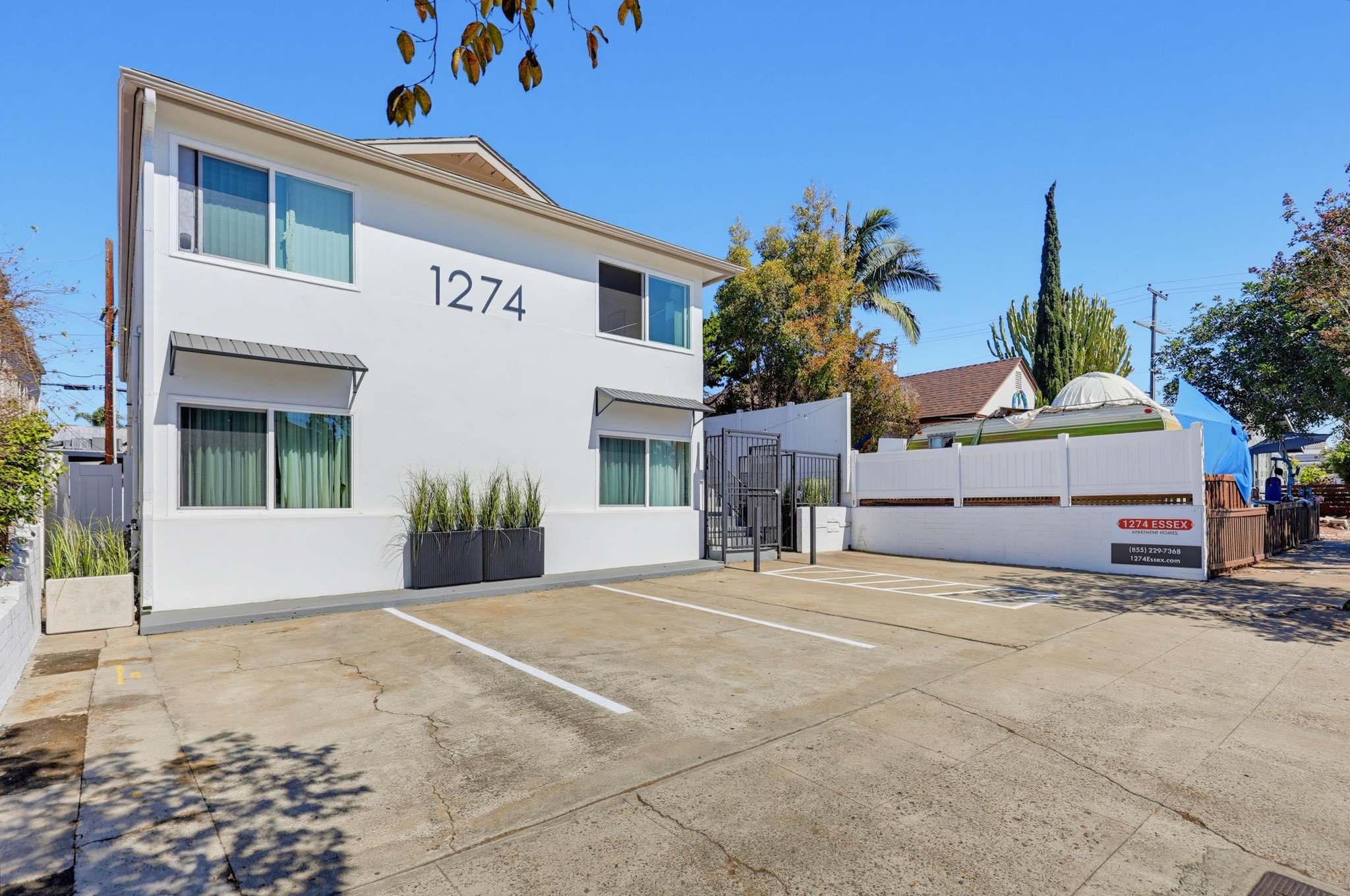 Virtual tour photo 4 of 47 for 1274 Essex St