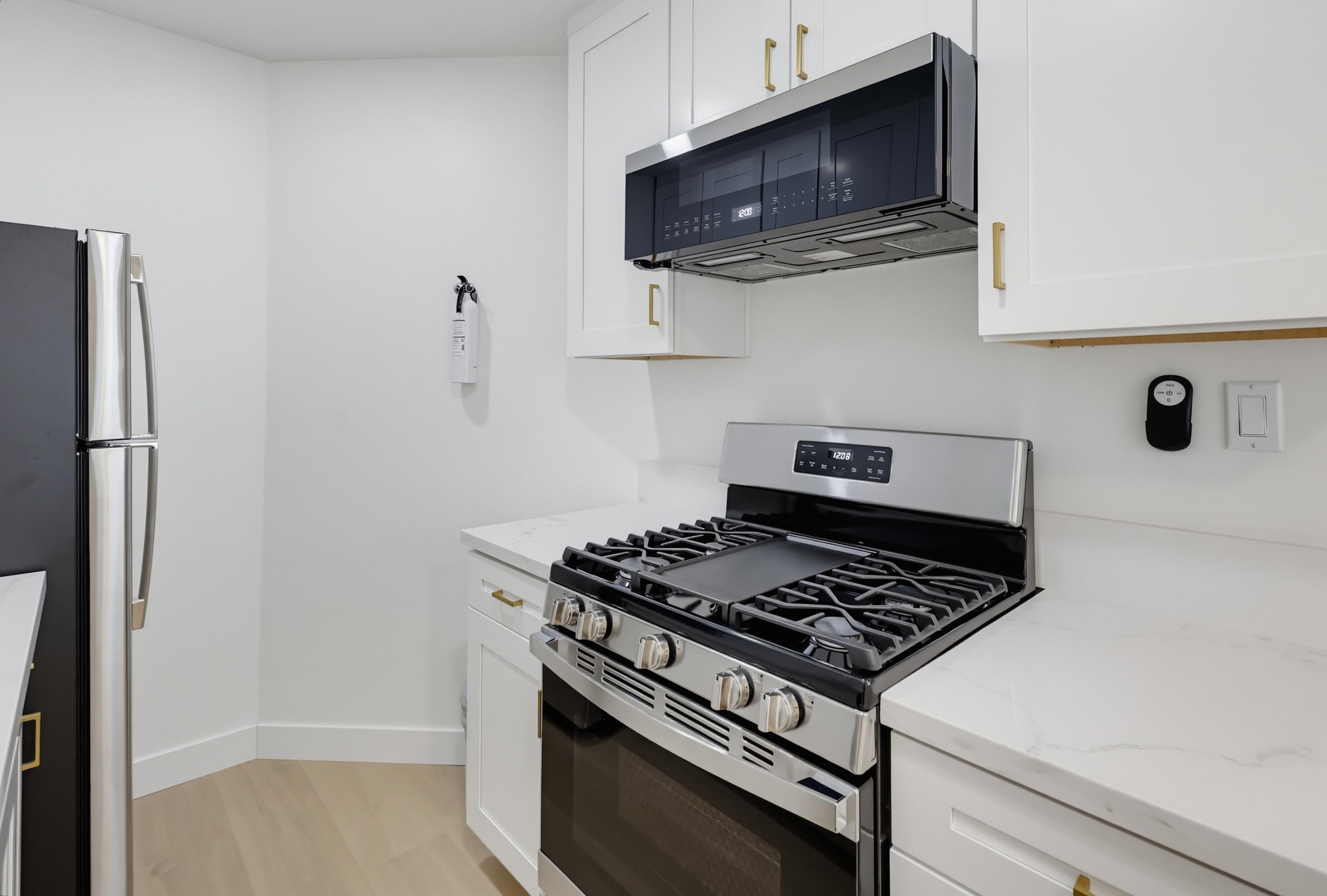Virtual tour photo 16 of 47 for 1274 Essex St