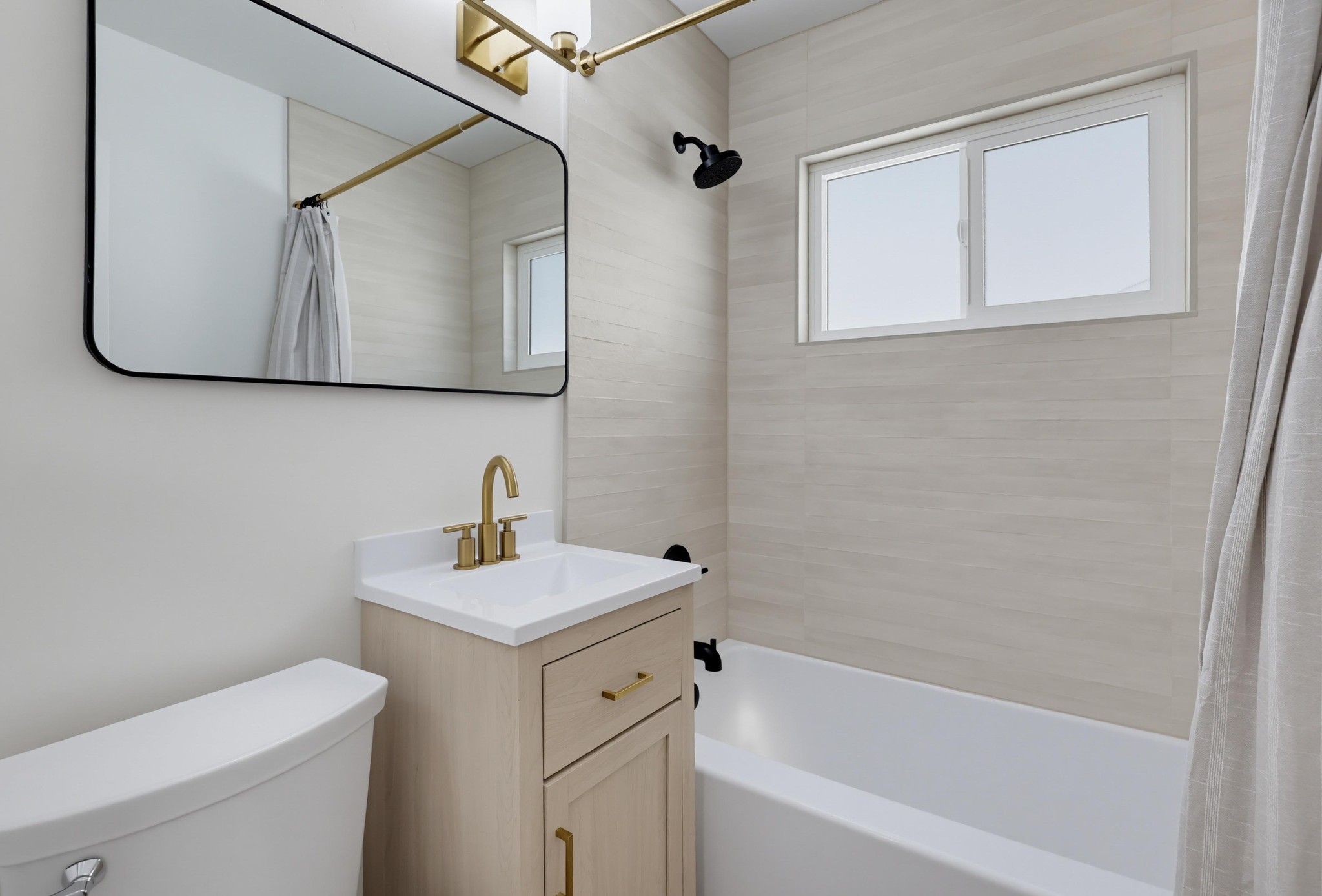 Virtual tour photo 23 of 47 for 1274 Essex St