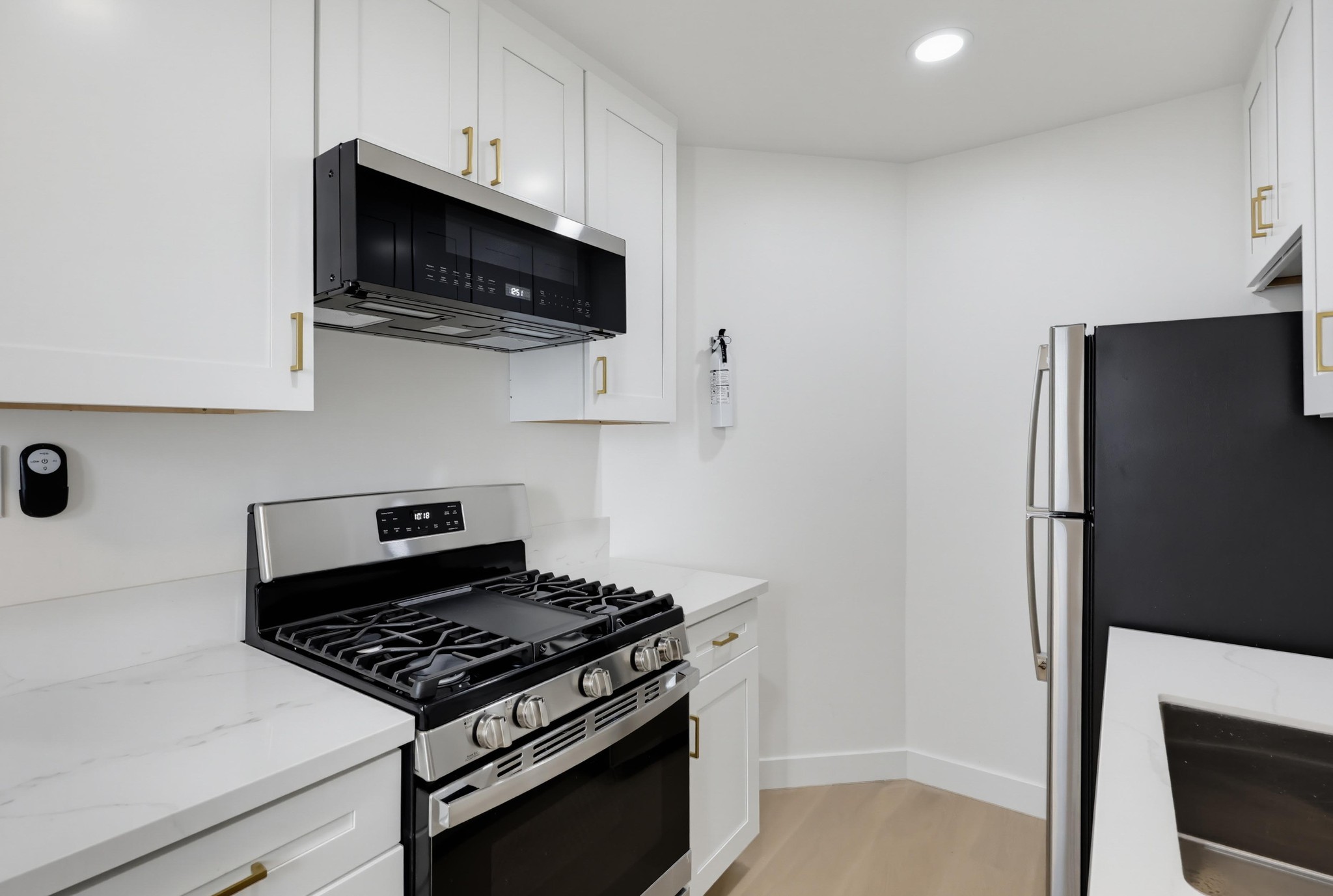 Virtual tour photo 34 of 47 for 1274 Essex St