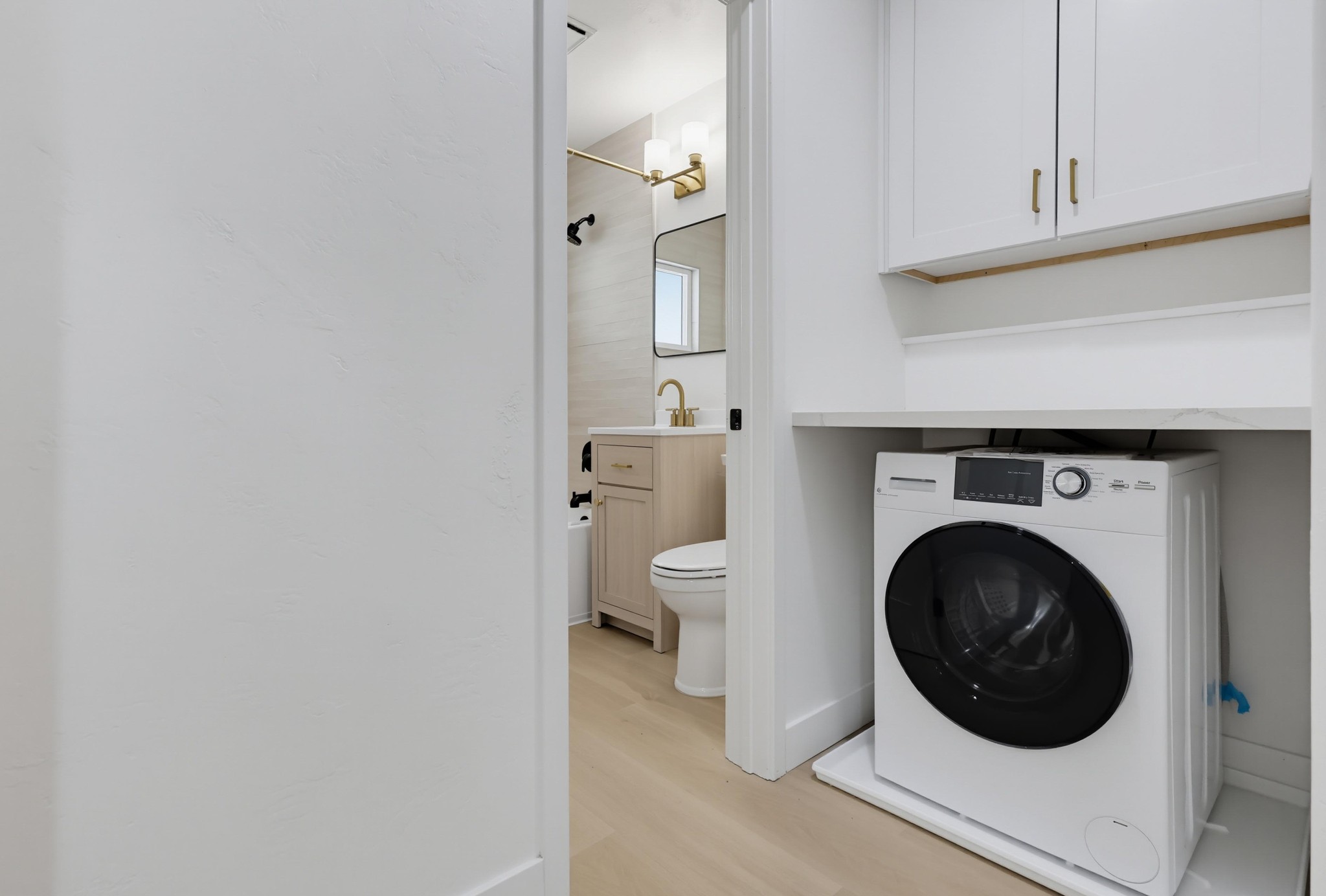 Virtual tour photo 39 of 47 for 1274 Essex St