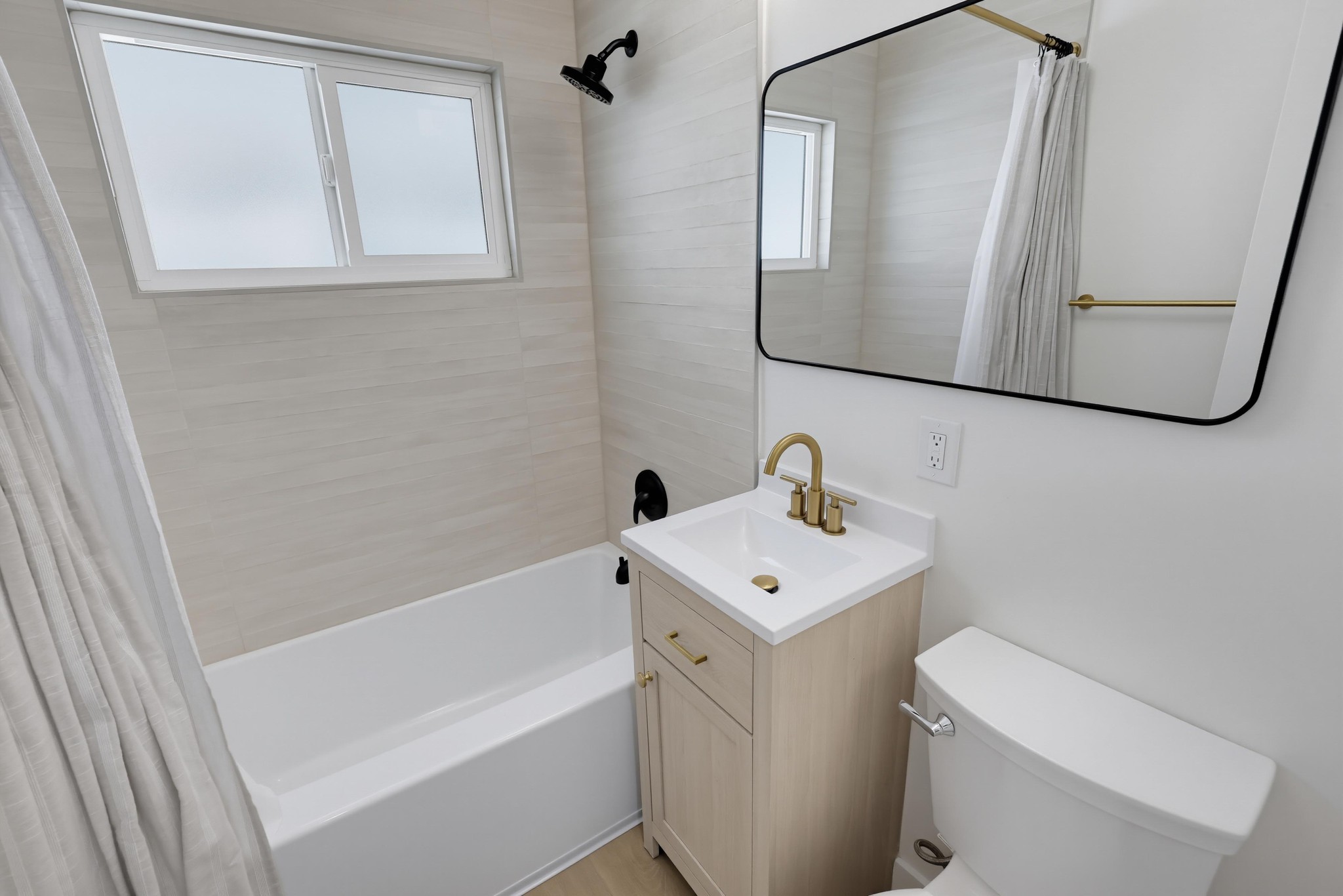 Virtual tour photo 41 of 47 for 1274 Essex St