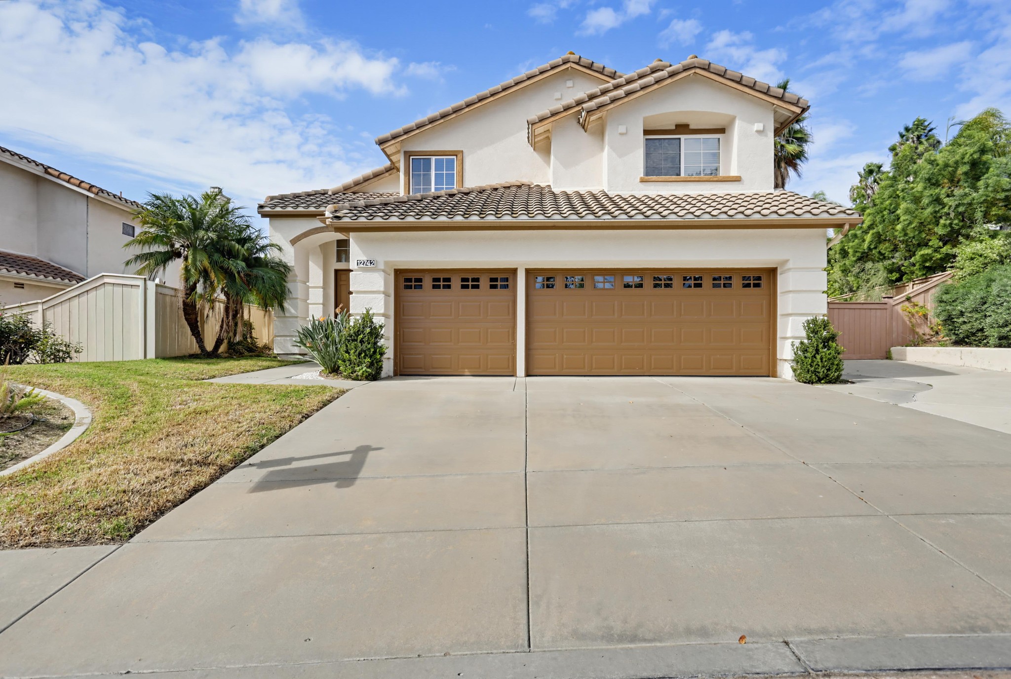 Virtual tour photo 3 of 54 for 12742 Chandon Ct