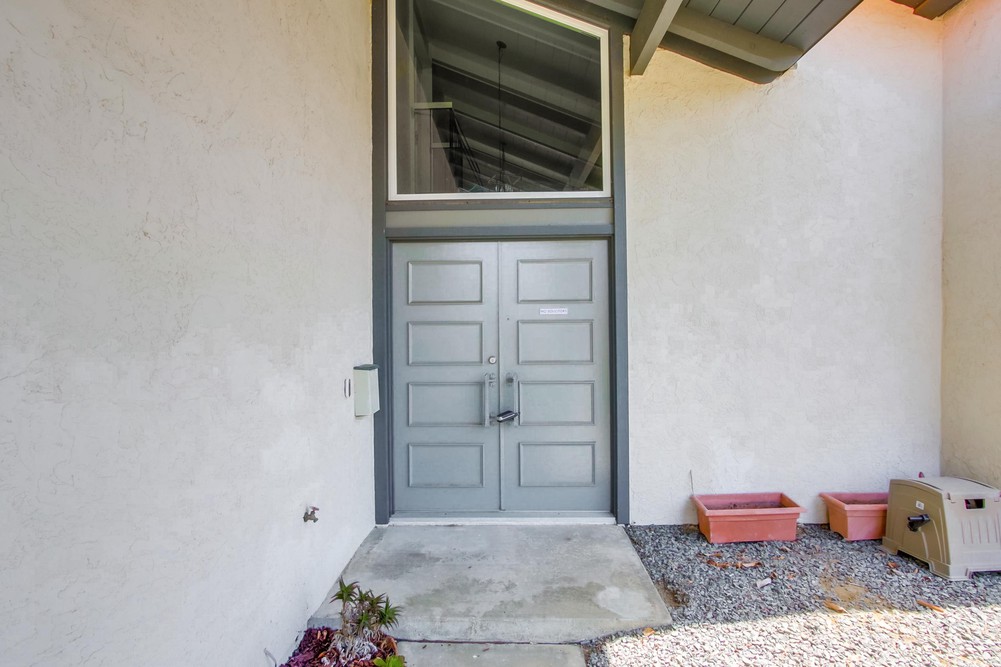 Virtual tour photo 6 of 61 for 12743 Calma Ct