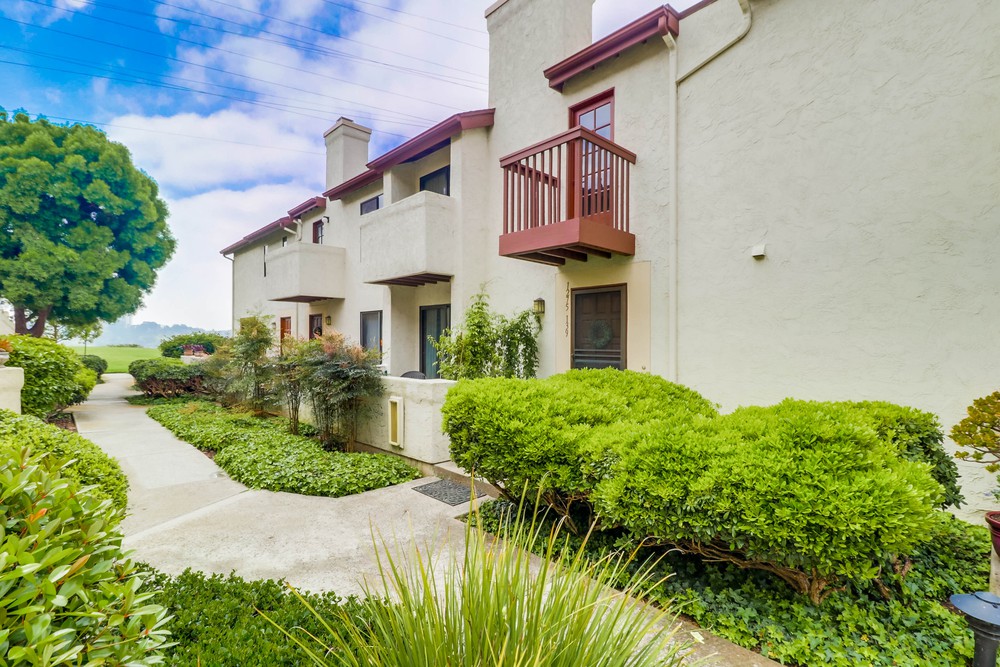 Virtual tour photo 23 of 32 for 1275 River Vista Row UNIT 139