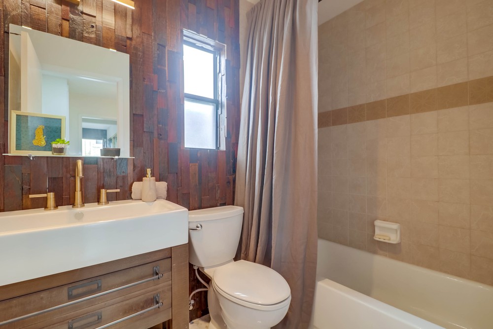 Virtual tour photo 12 of 32 for 1275 River Vista Row UNIT 139
