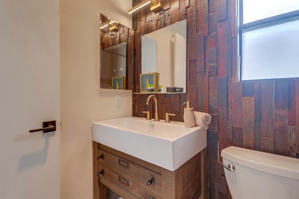Virtual tour photo 13 of 32 for 1275 River Vista Row UNIT 139