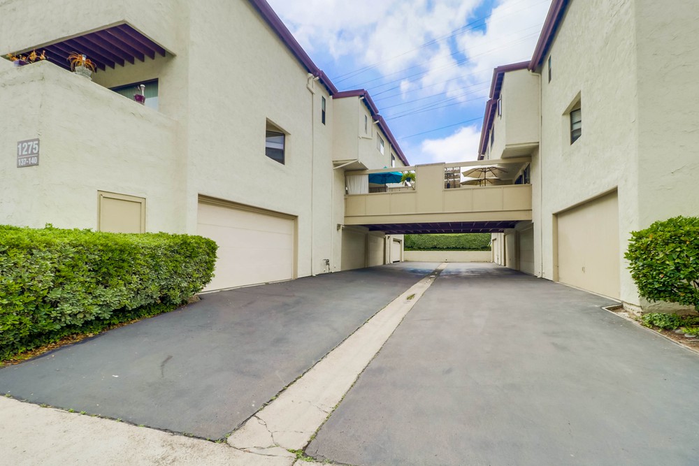 Virtual tour photo 21 of 32 for 1275 River Vista Row UNIT 139
