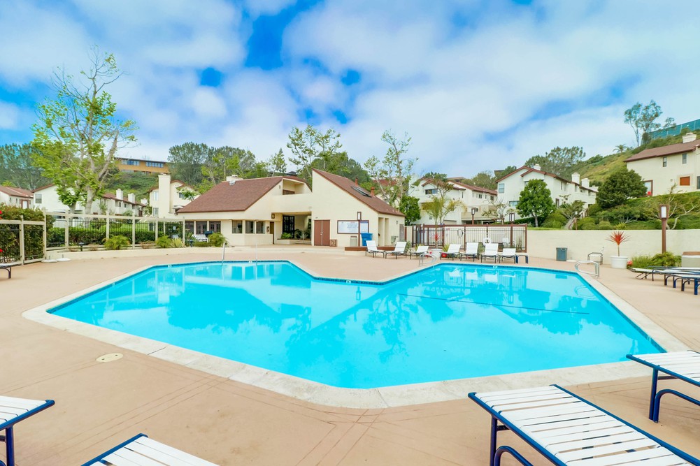 Virtual tour photo 32 of 32 for 1275 River Vista Row UNIT 139