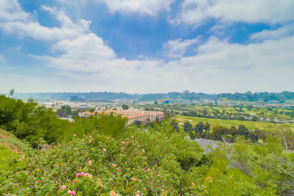 Virtual tour photo 30 of 32 for 1275 River Vista Row UNIT 139
