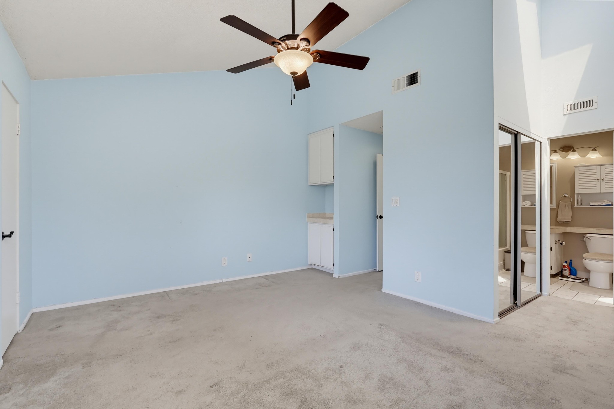 Virtual tour photo 37 of 63 for 12750 Centralia St Unit 130