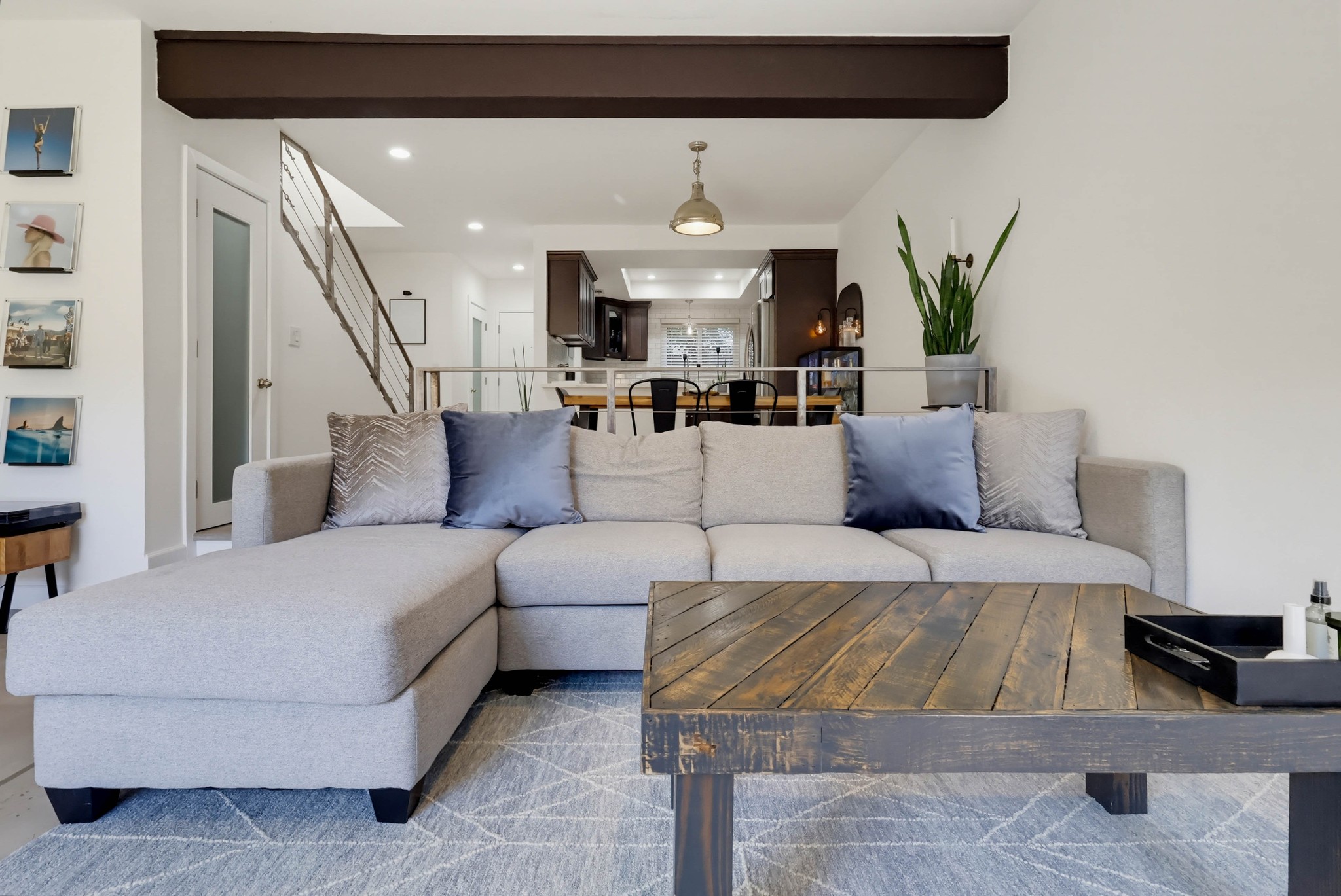 Virtual tour photo 31 of 75 for 12752 Moorpark St