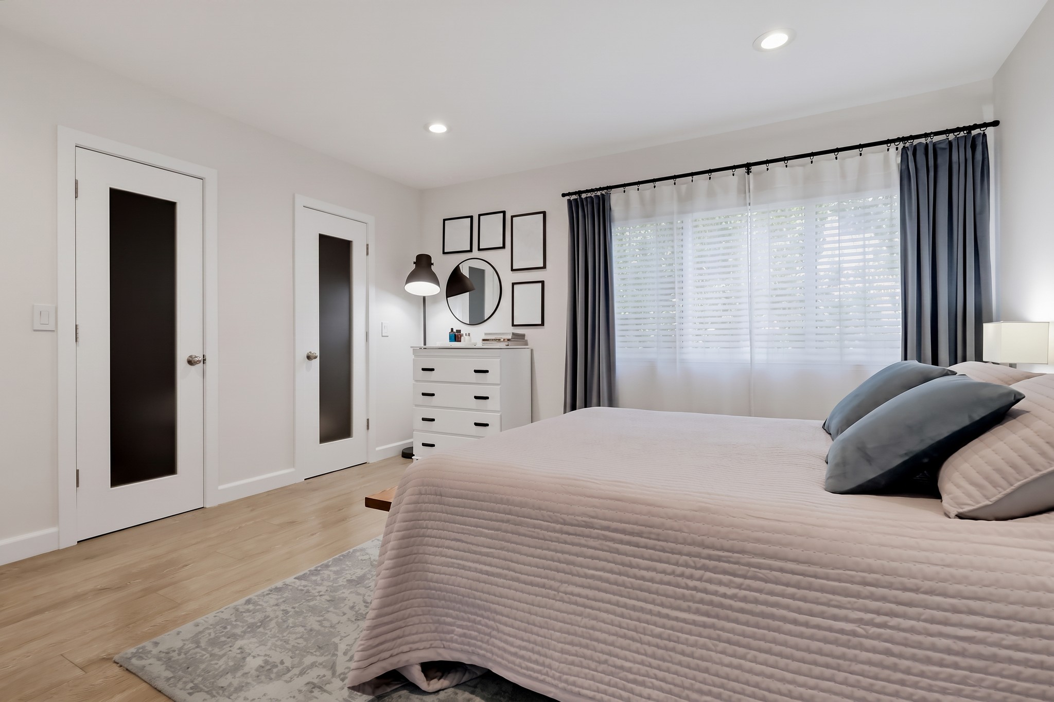 Virtual tour photo 53 of 75 for 12752 Moorpark St