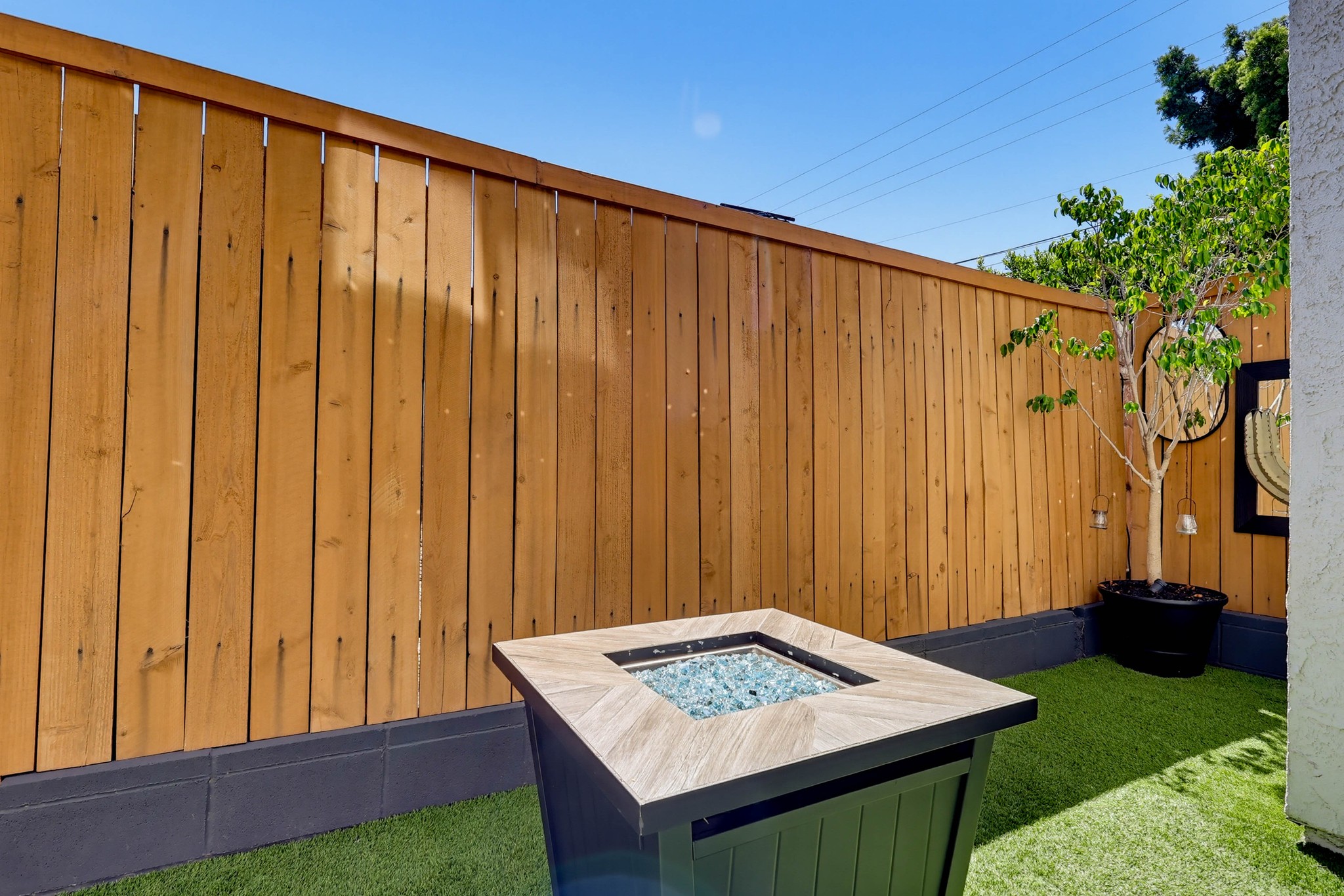 Virtual tour photo 63 of 75 for 12752 Moorpark St