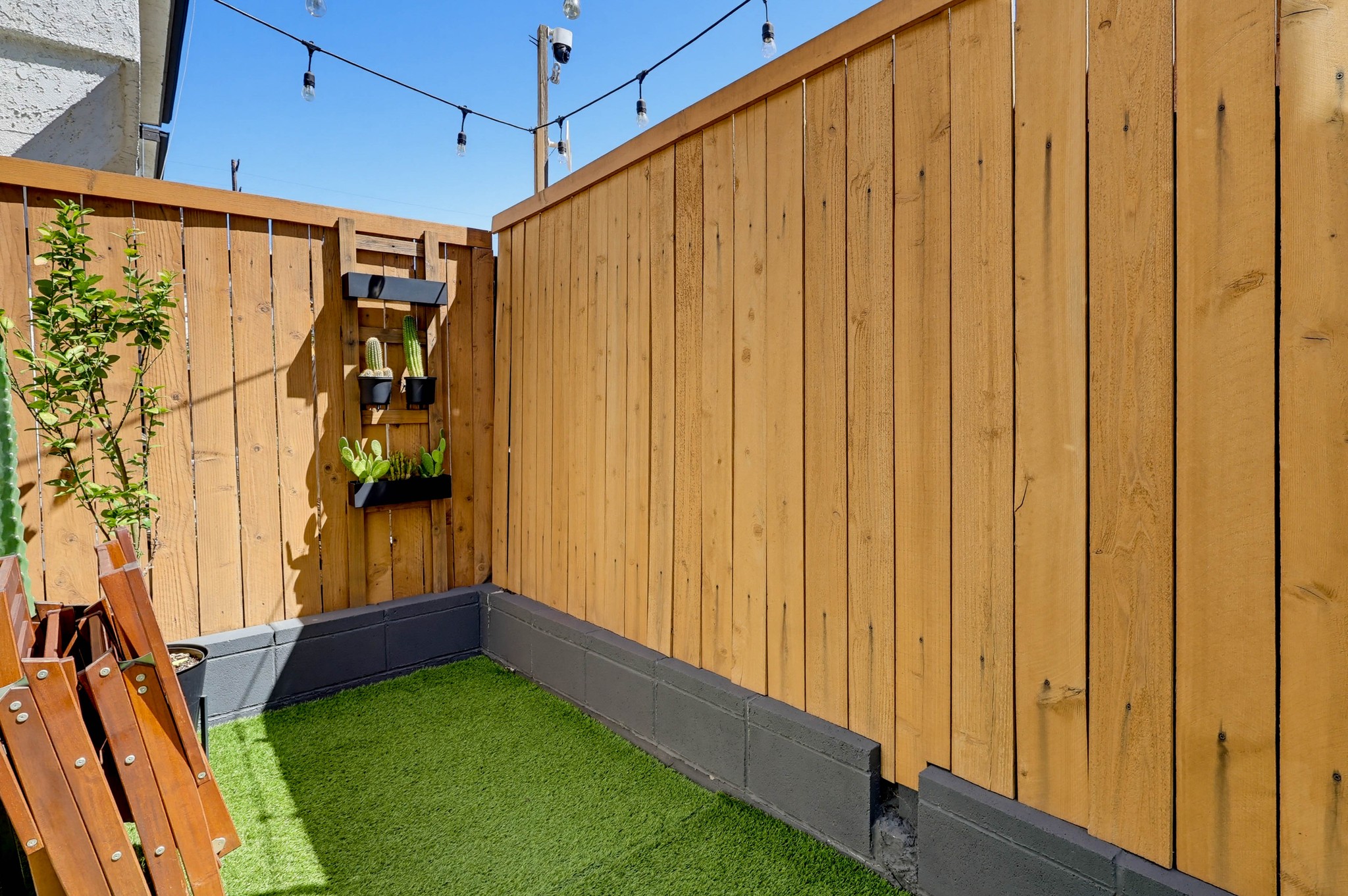 Virtual tour photo 66 of 75 for 12752 Moorpark St