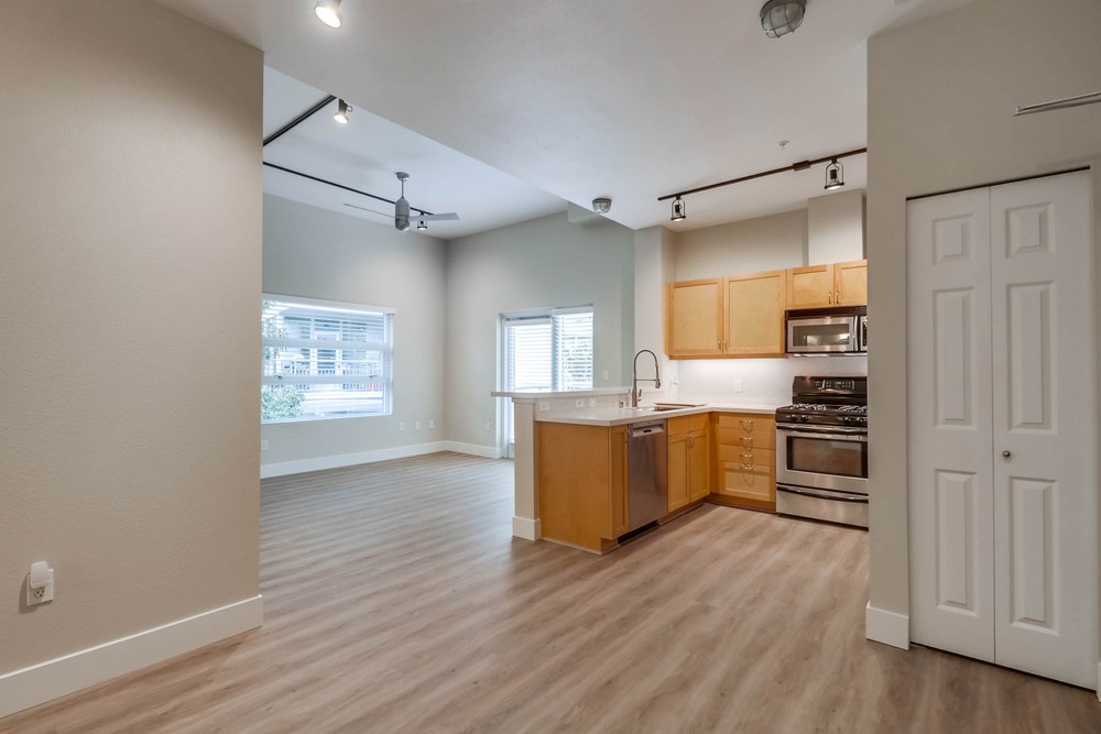 Virtual tour photo 4 of 35 for 1277 Kettner Blvd