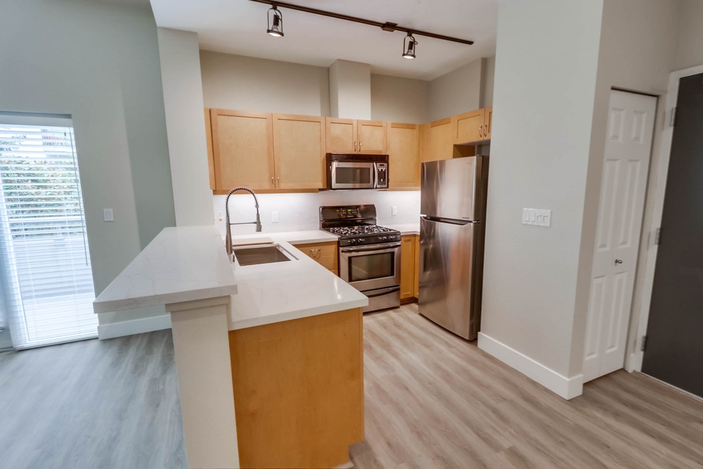 Virtual tour photo 12 of 35 for 1277 Kettner Blvd