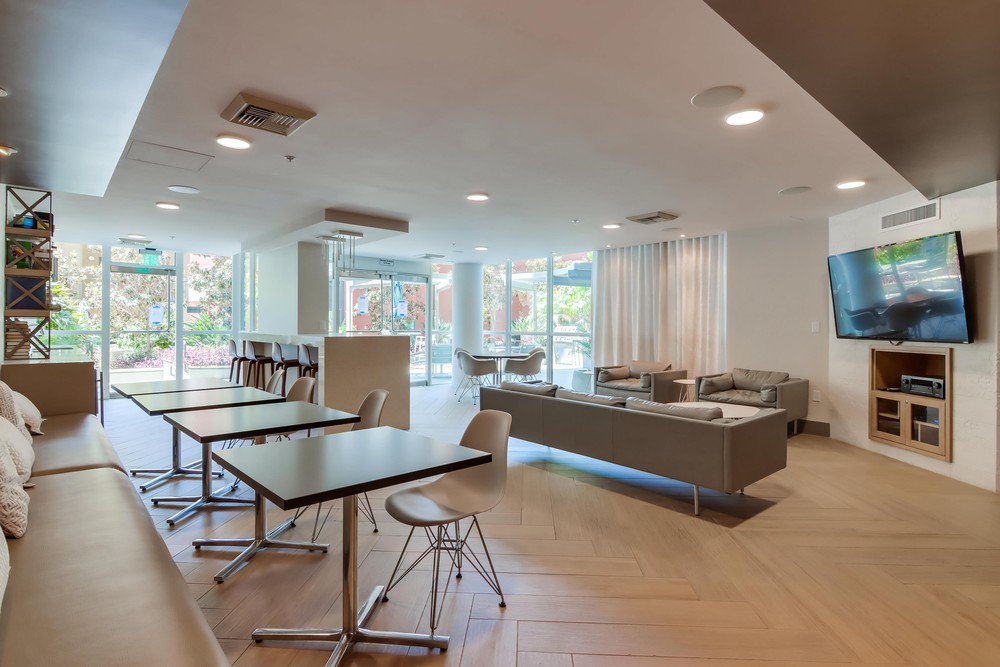 Virtual tour photo 31 of 35 for 1277 Kettner Blvd