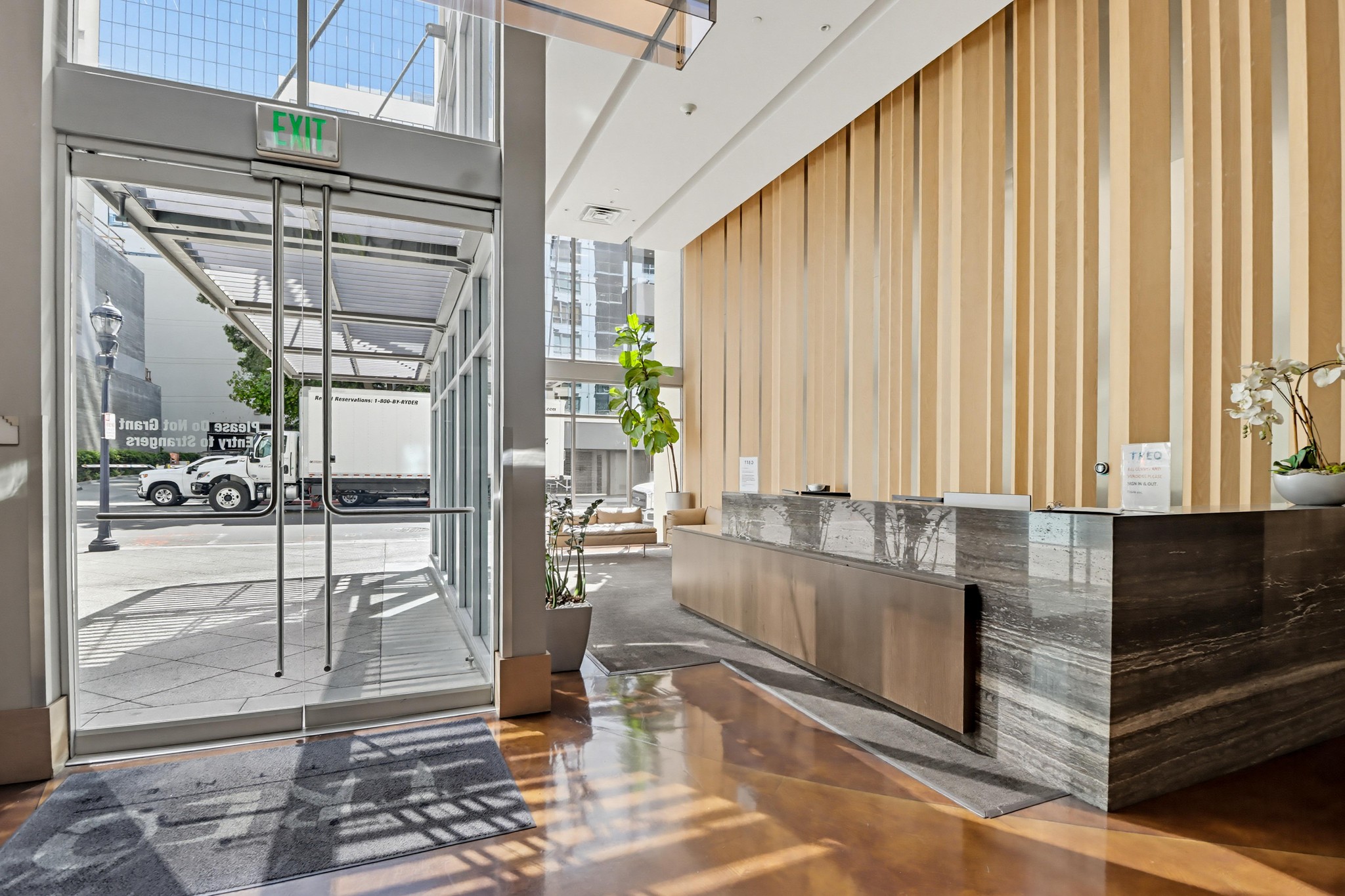 Virtual tour photo 5 of 52 for 1277 Kettner Blvd UNIT 505