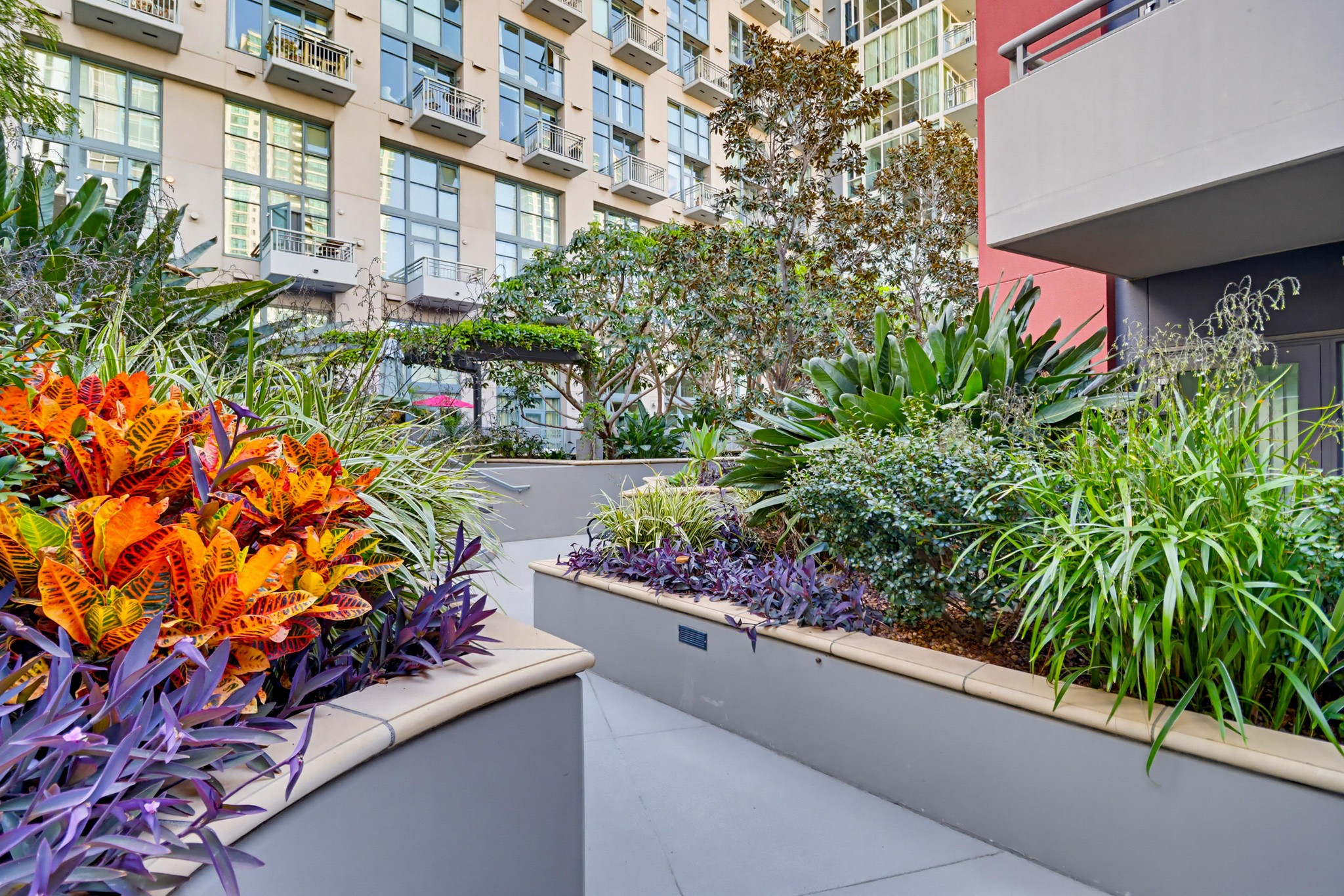 Virtual tour photo 7 of 52 for 1277 Kettner Blvd UNIT 505