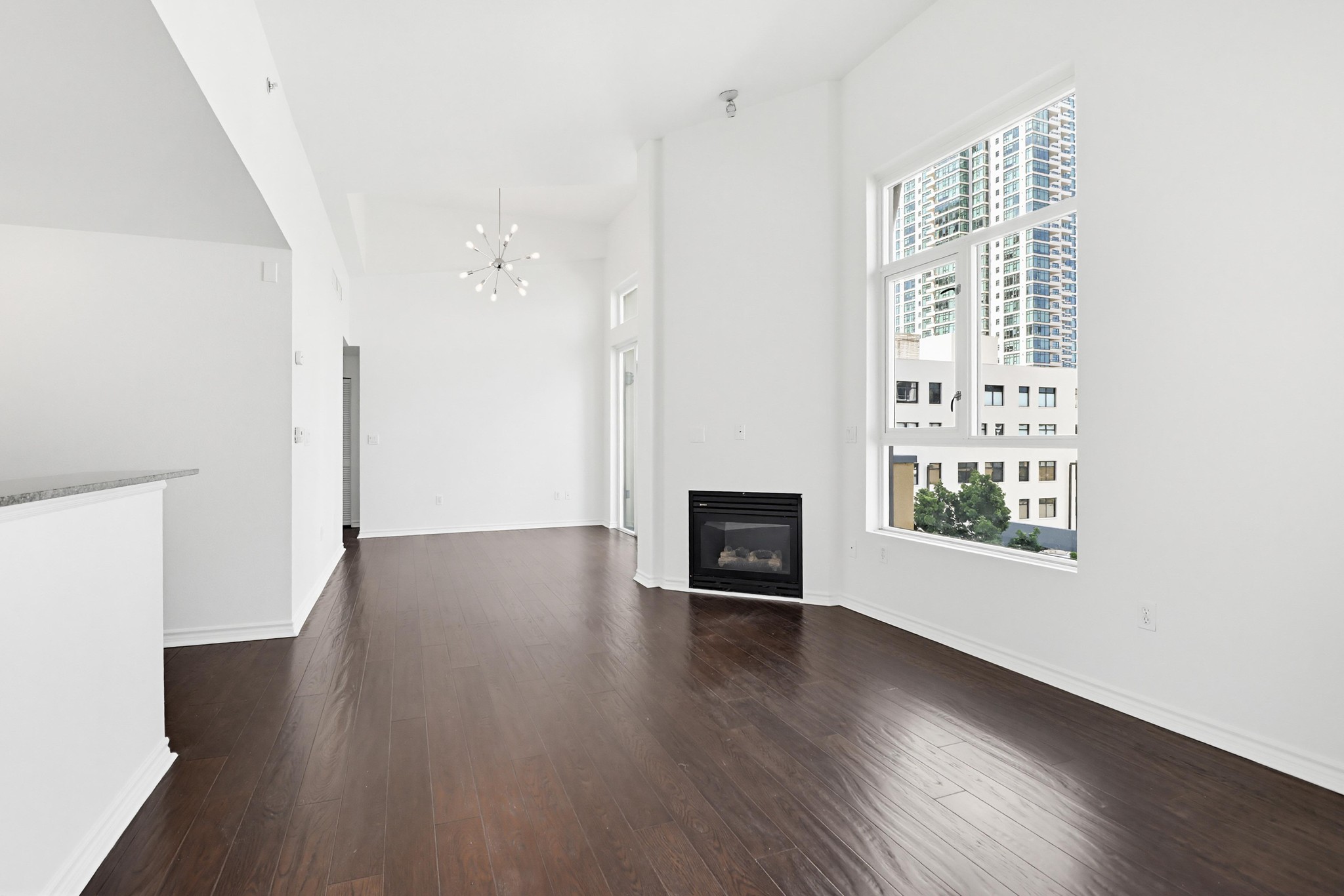 Virtual tour photo 13 of 52 for 1277 Kettner Blvd UNIT 505