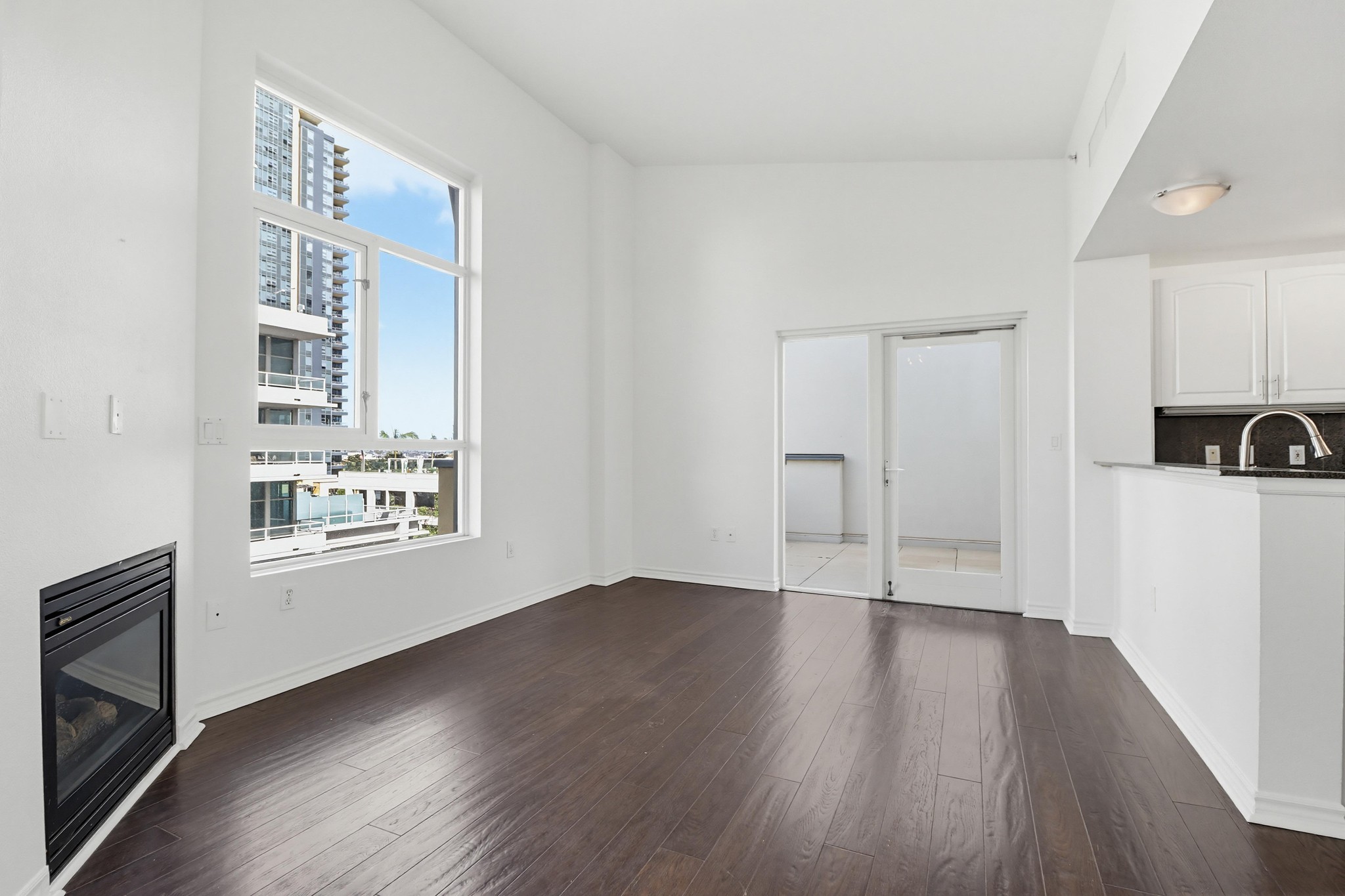 Virtual tour photo 17 of 52 for 1277 Kettner Blvd UNIT 505